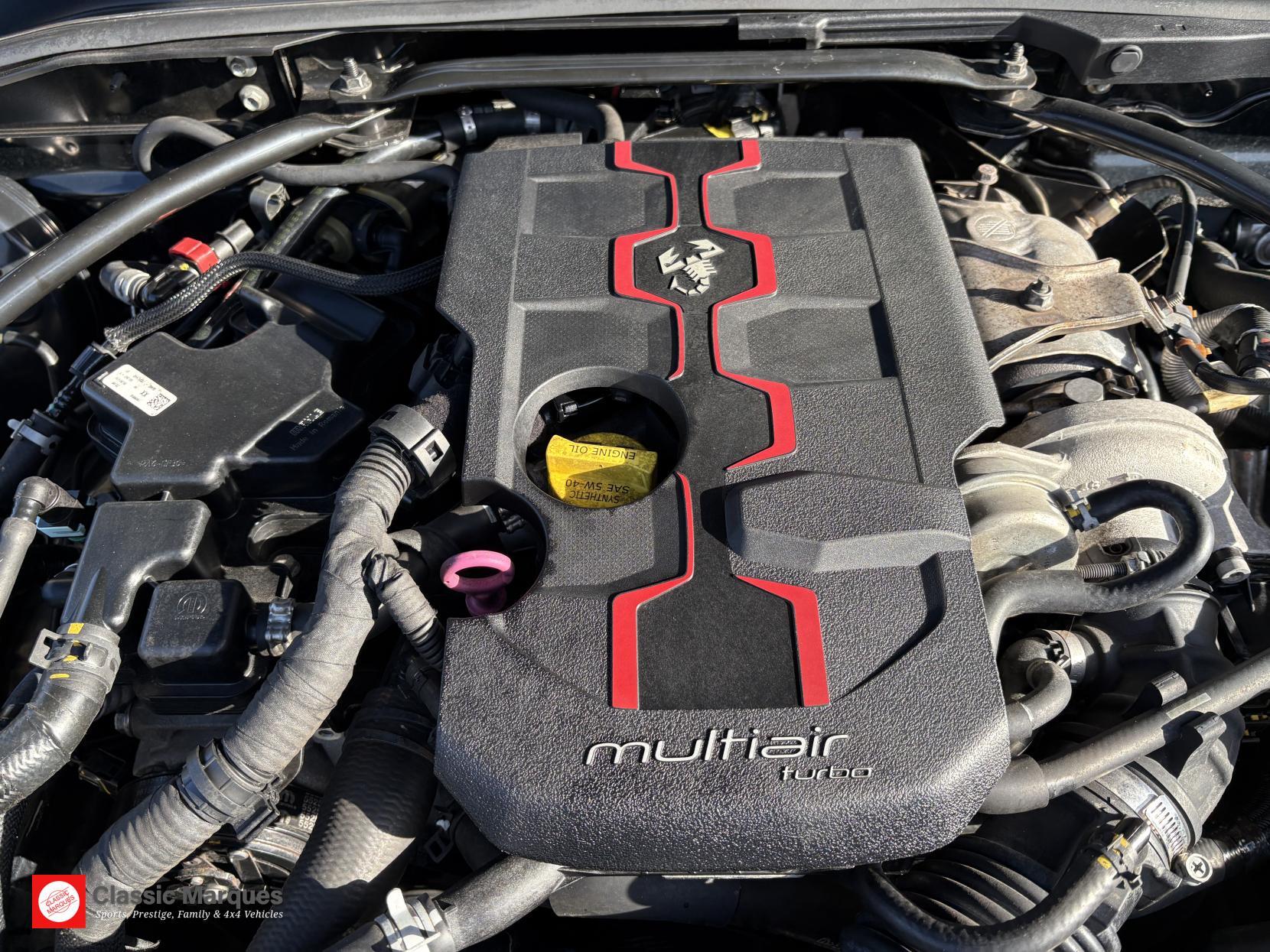 Abarth 124 Spider view 40