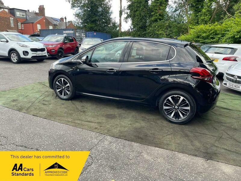 2018 Peugeot 208 1.2 PureTech Tech Edition Euro 6 (s/s) 5dr • 68,572 miles image 22