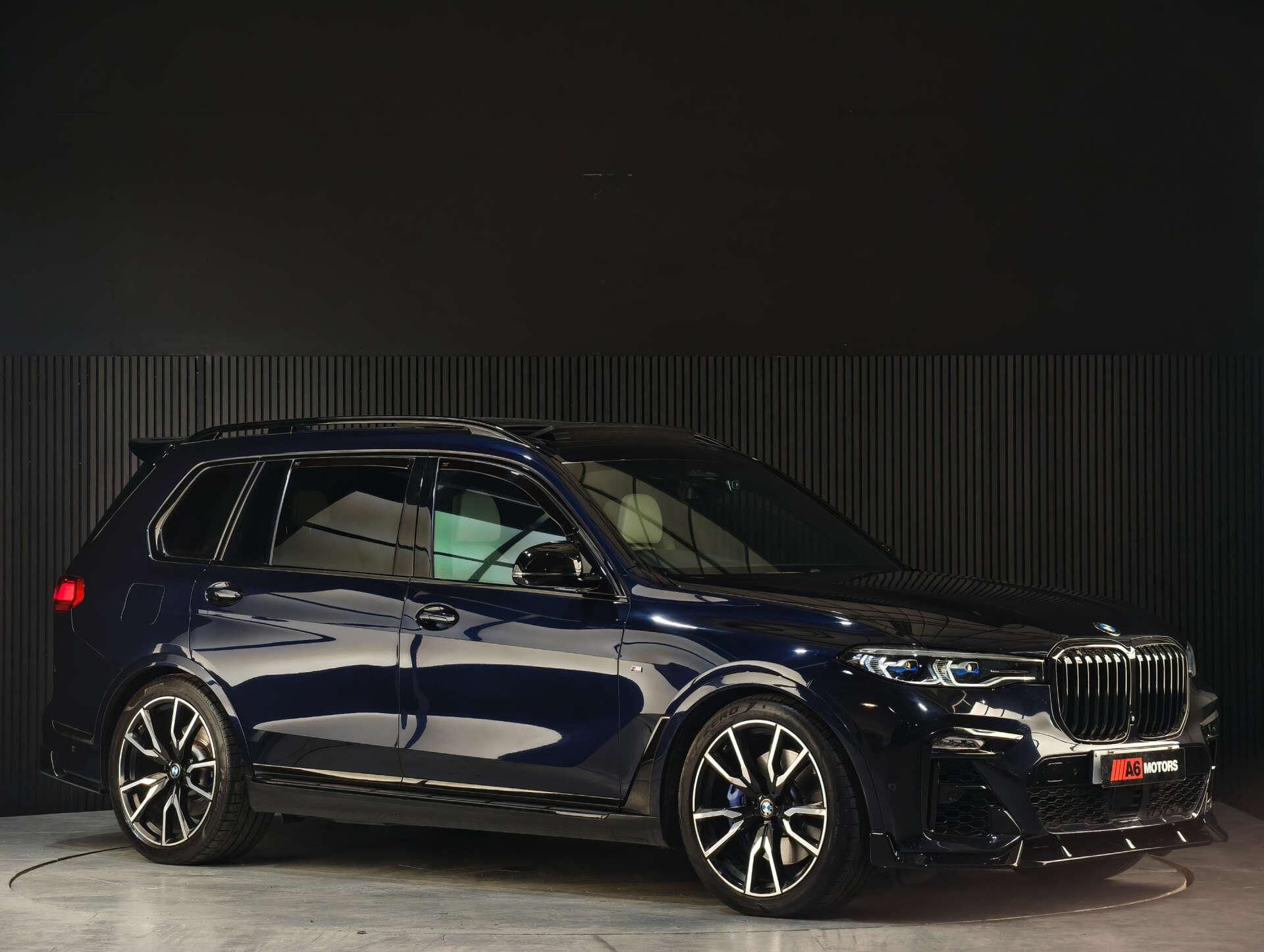 BMW X7 view 20
