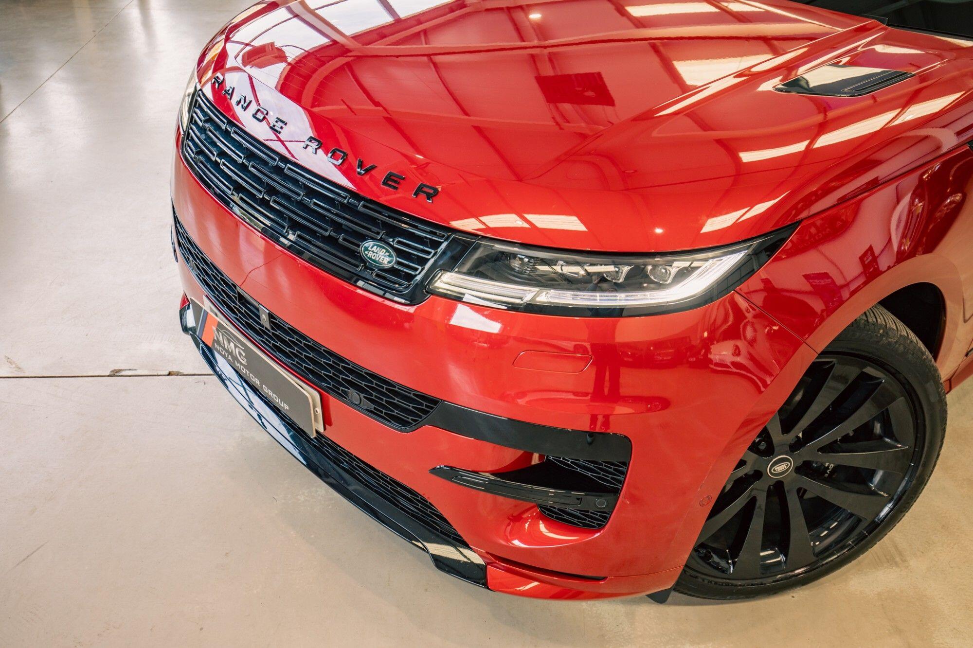 Land Rover Range Rover Sport view 6