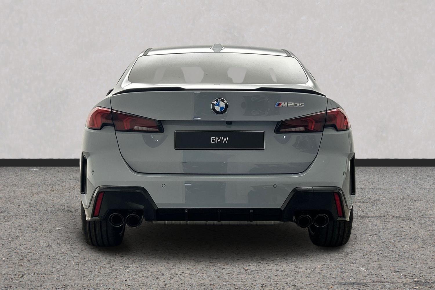 BMW 2 Series view 15