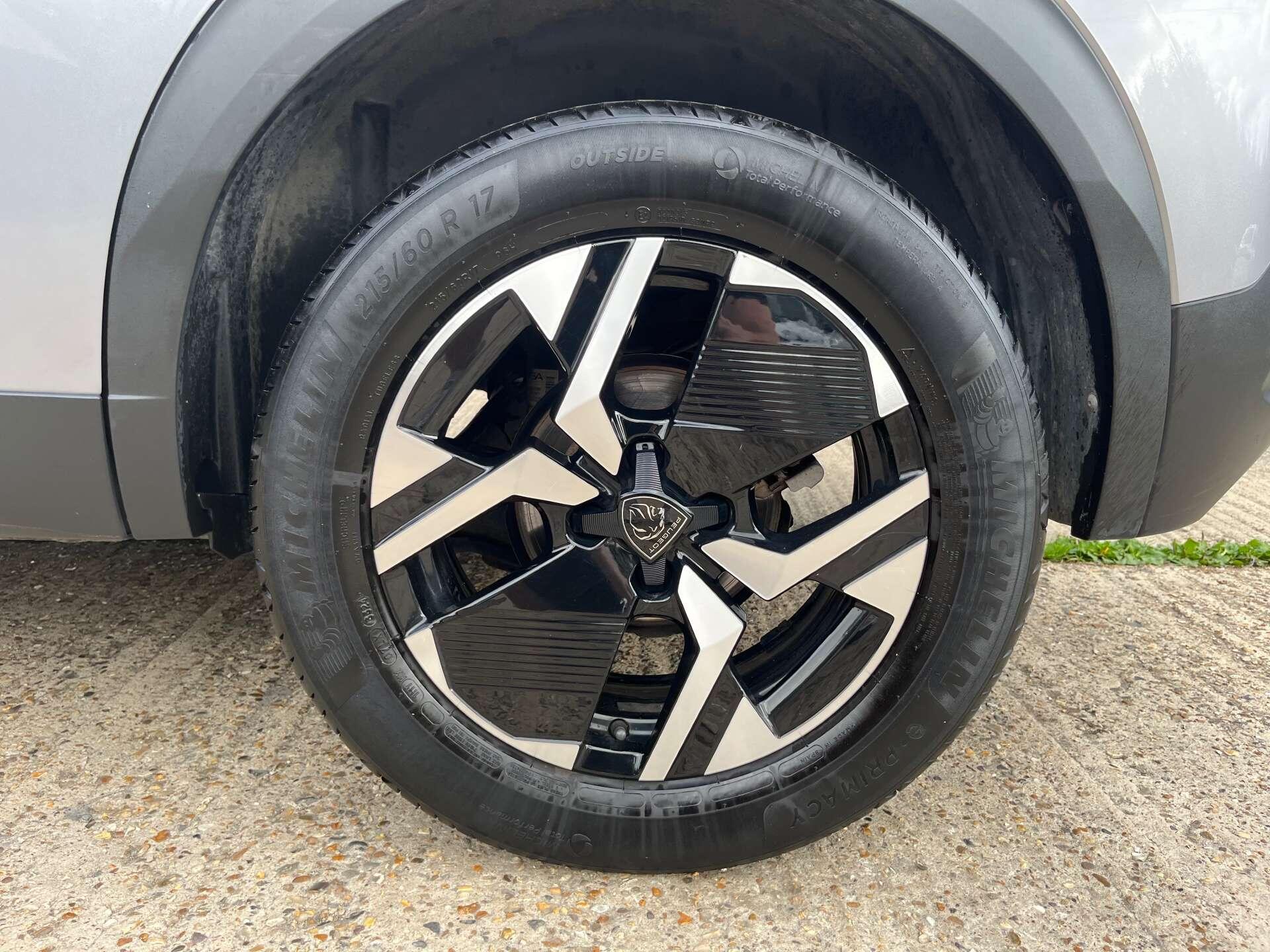 Peugeot 2008 view 23