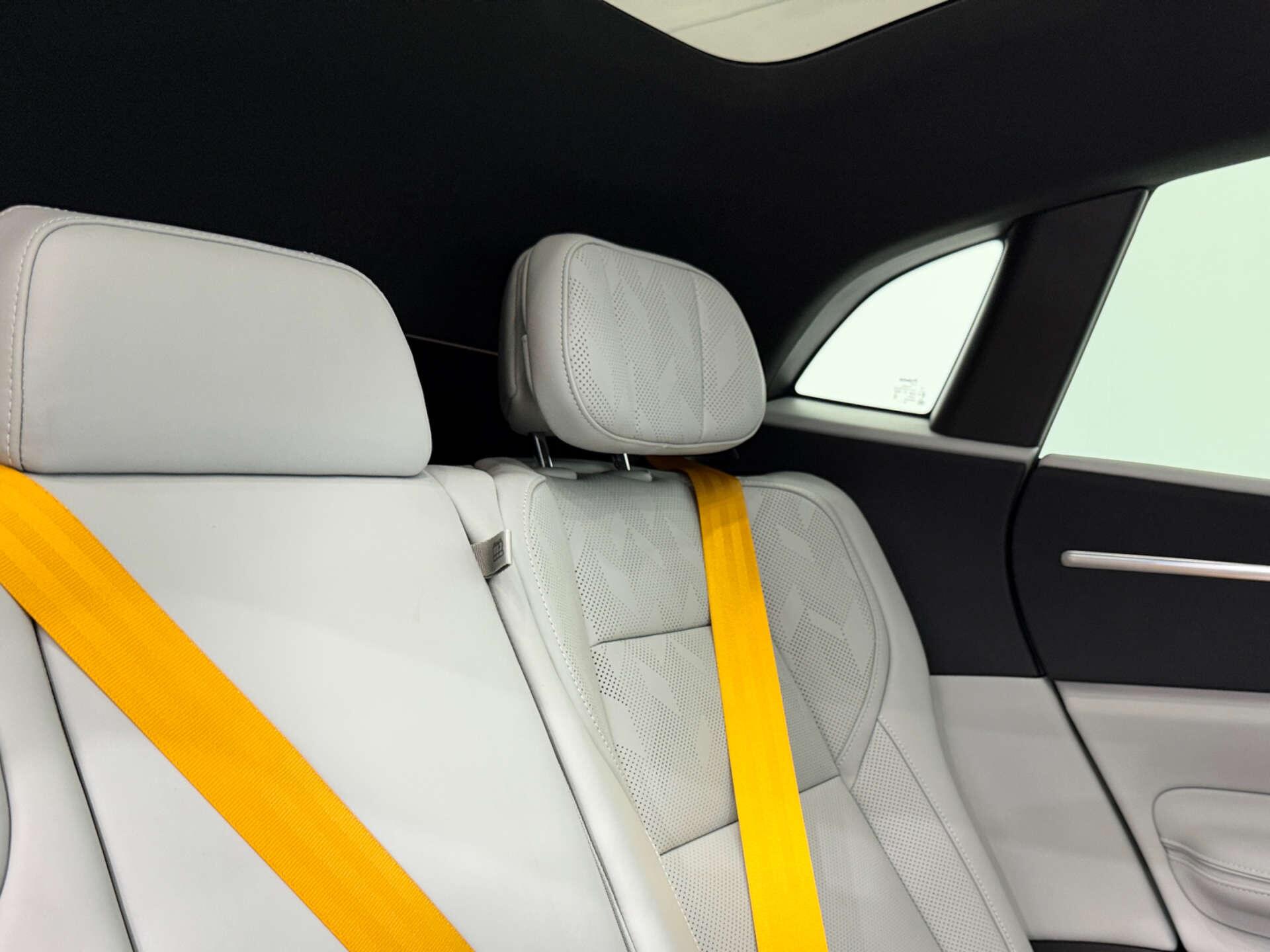 Polestar 4 view 13