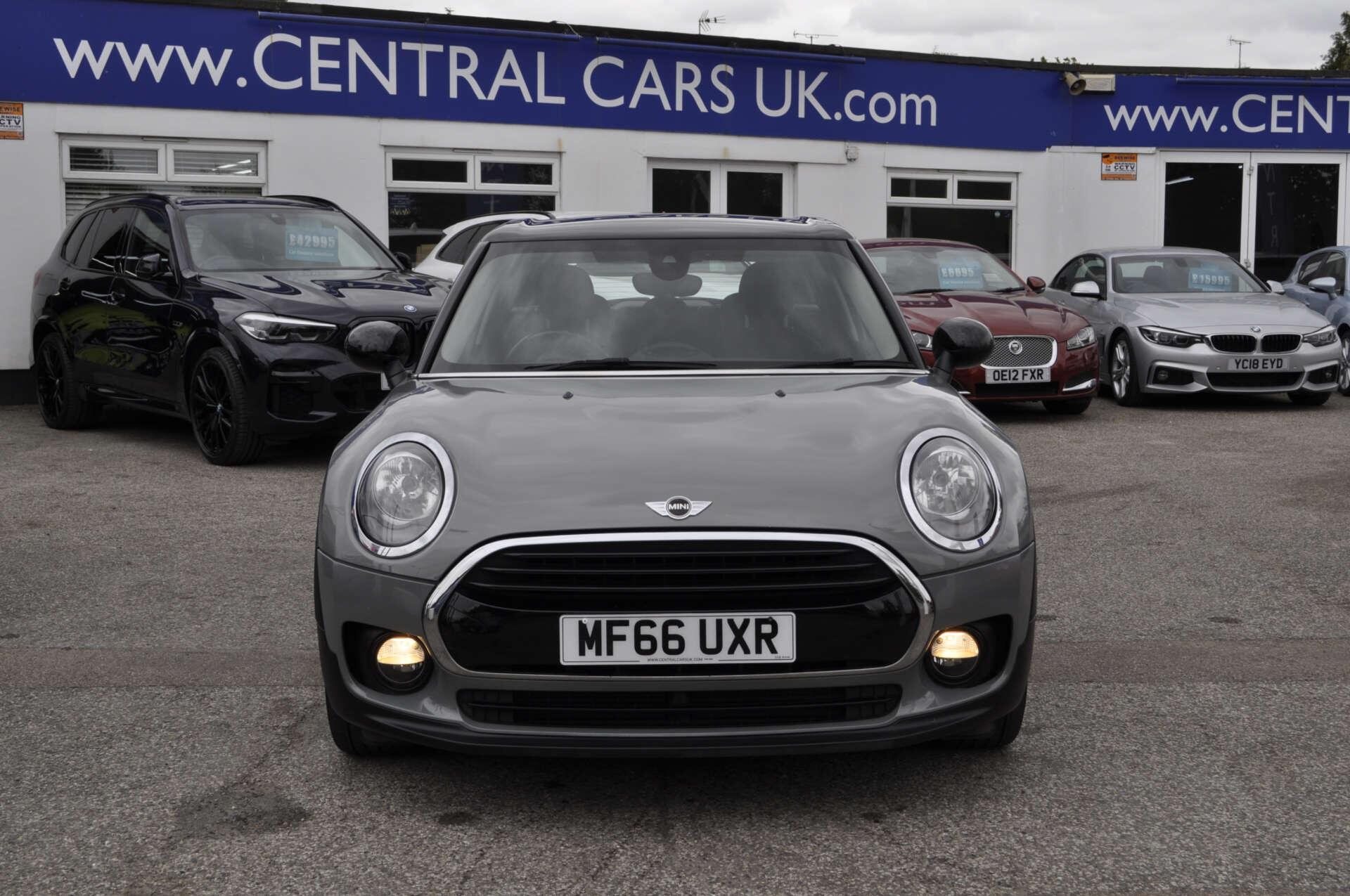 Mini Clubman view 5