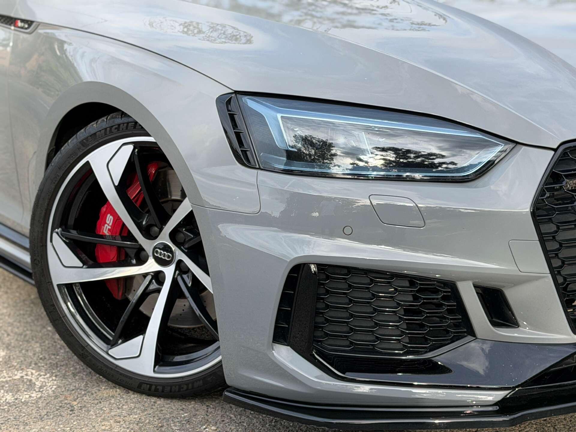 Audi RS5 view 8