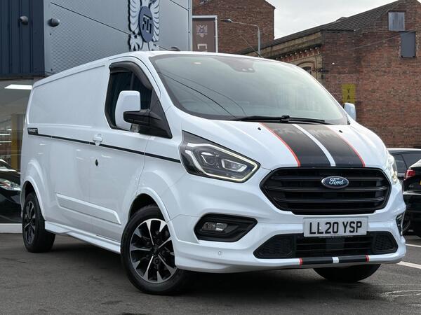 White 2020 Ford Transit Custom Van Front-wheel drive Manual