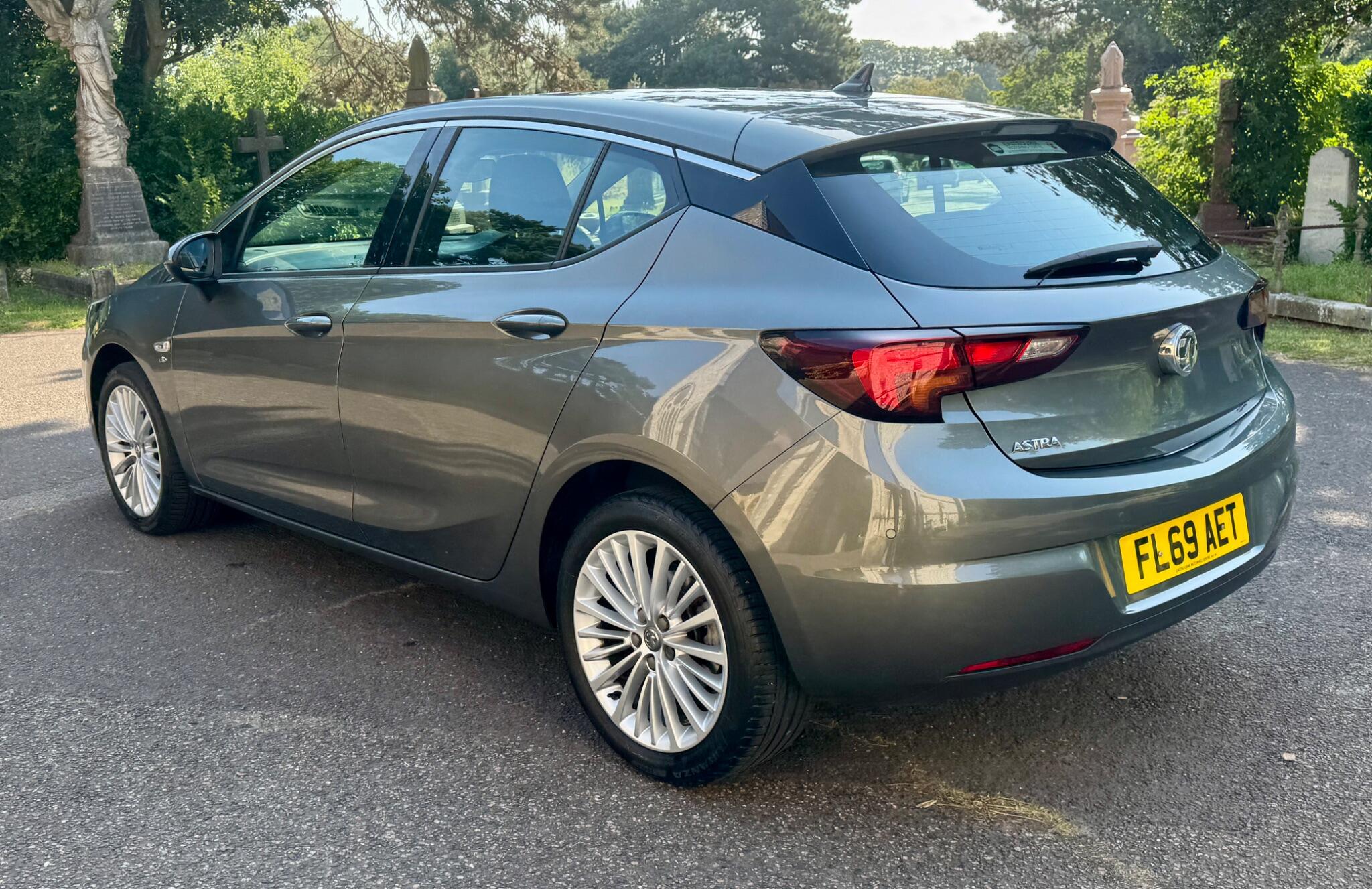Vauxhall Astra view 10