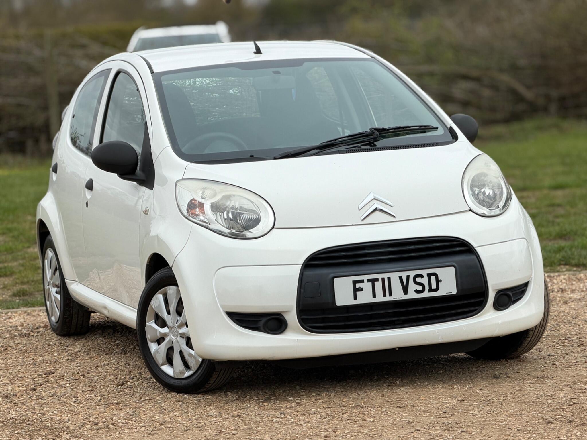2011 Citroen C1 1.0i VTR Euro 5 5dr image 6