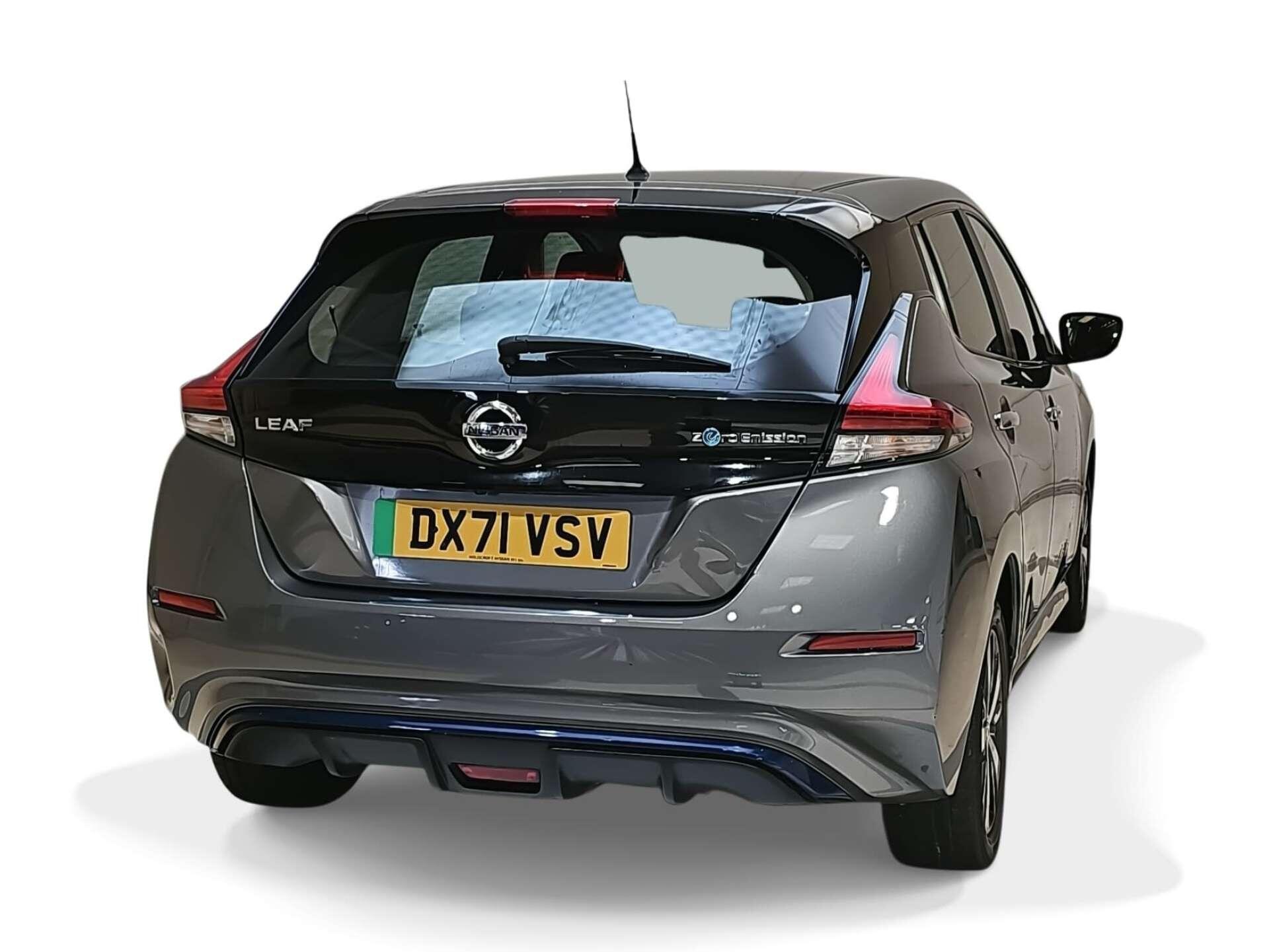 Nissan Leaf view 3