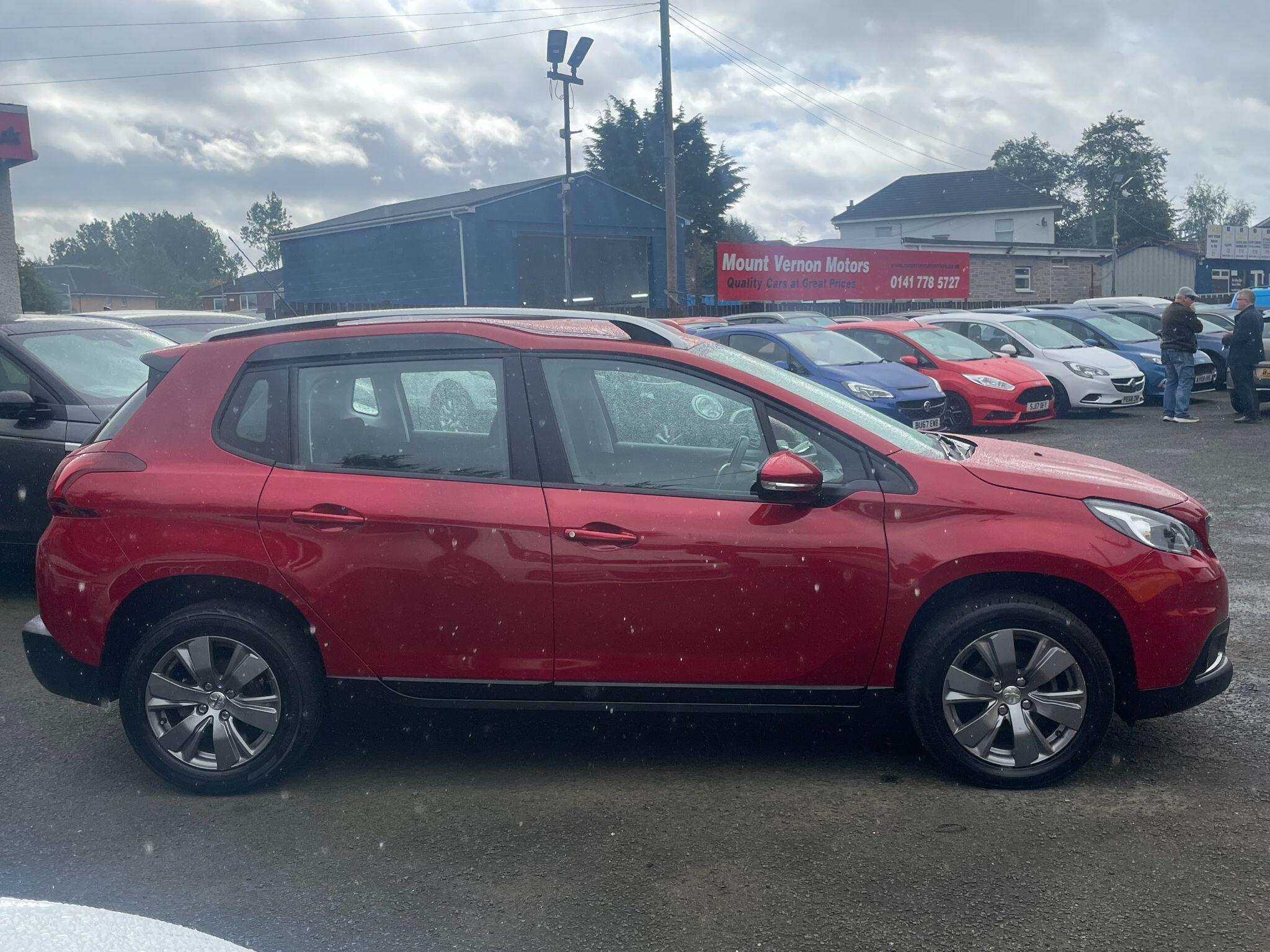 Peugeot 2008 view 15