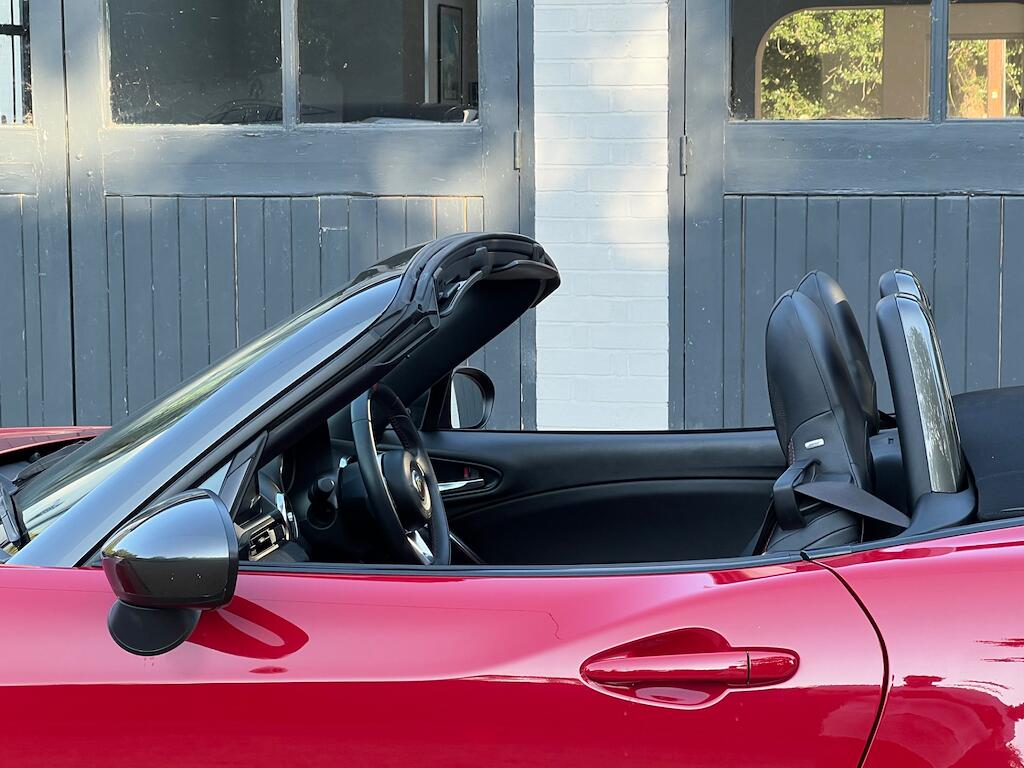 Abarth 124 Spider view 18