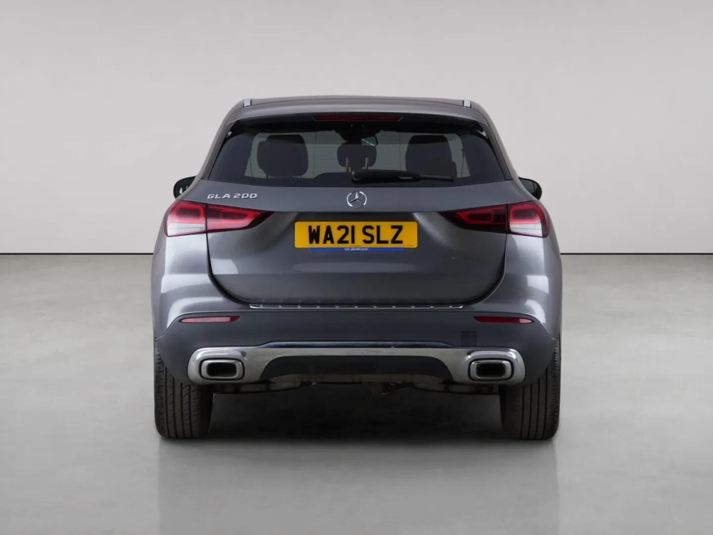 Mercedes-Benz Gla view 7