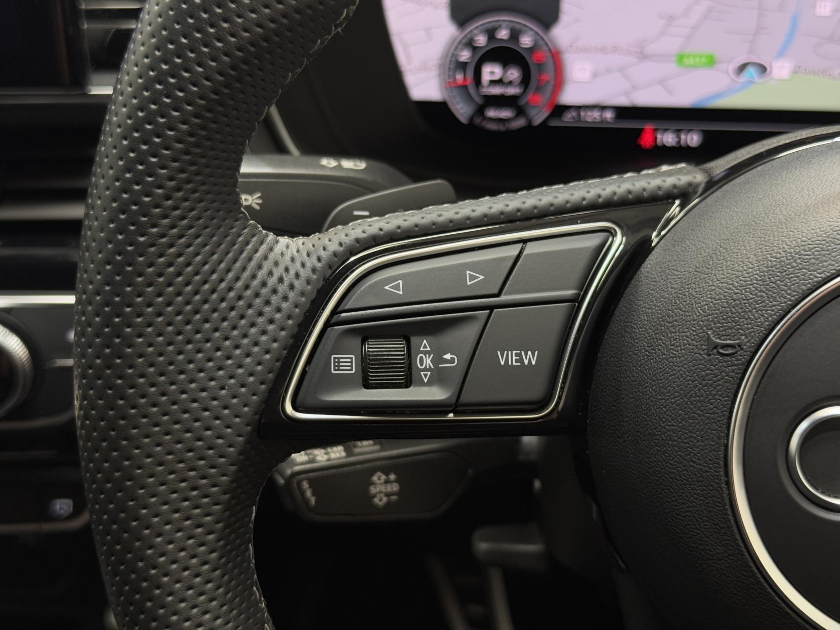 Audi A4 Avant view 32
