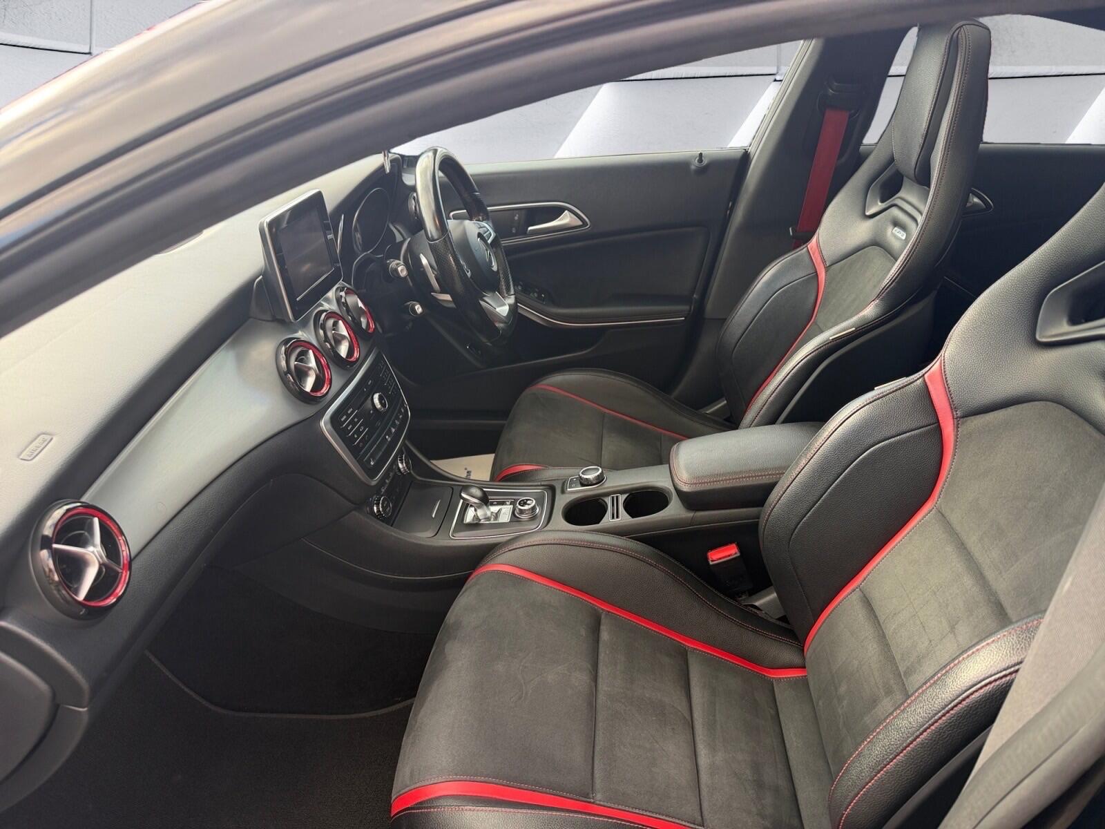 Mercedes-Benz CLA view 15