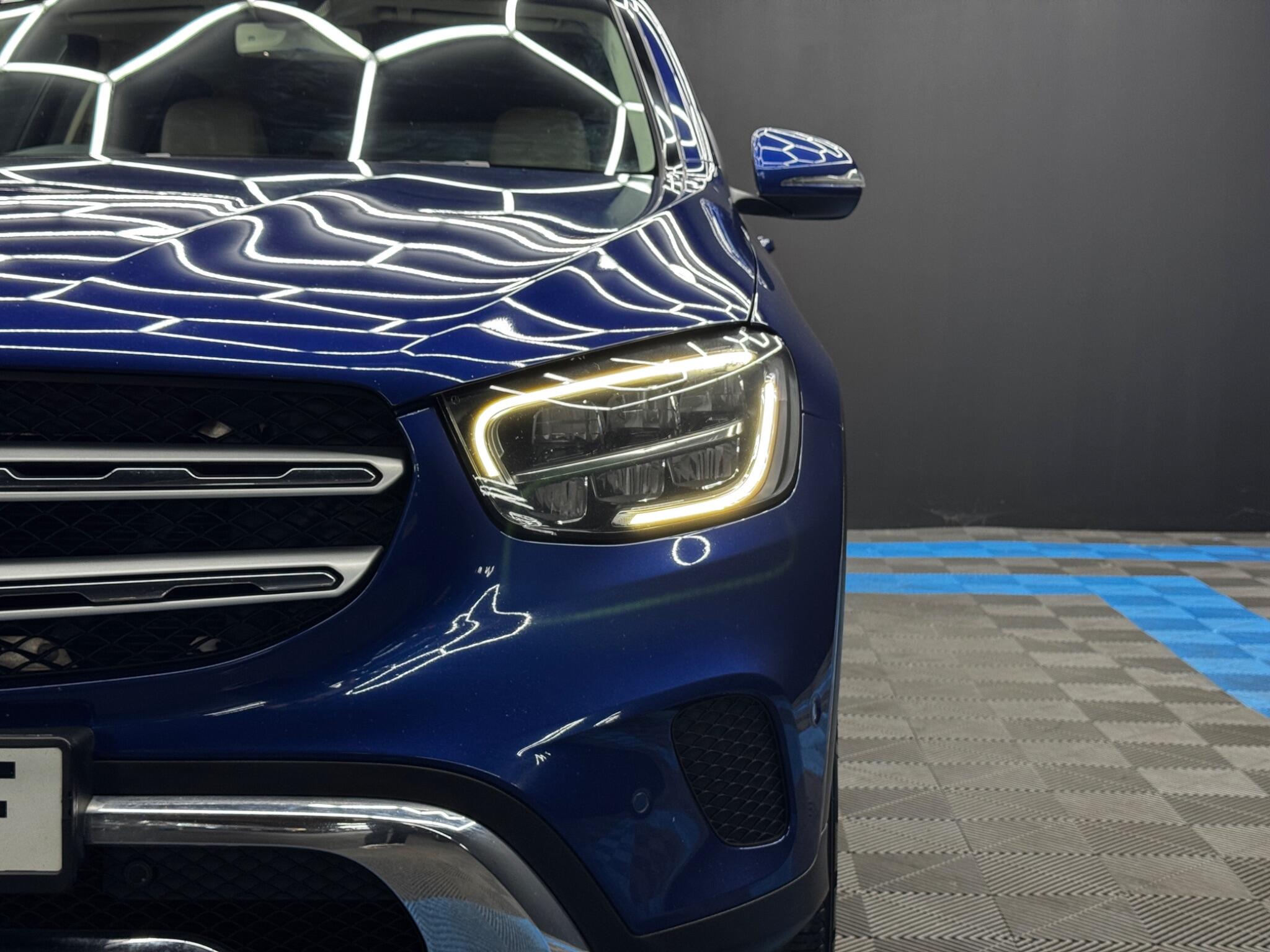 Mercedes-Benz GLC view 43