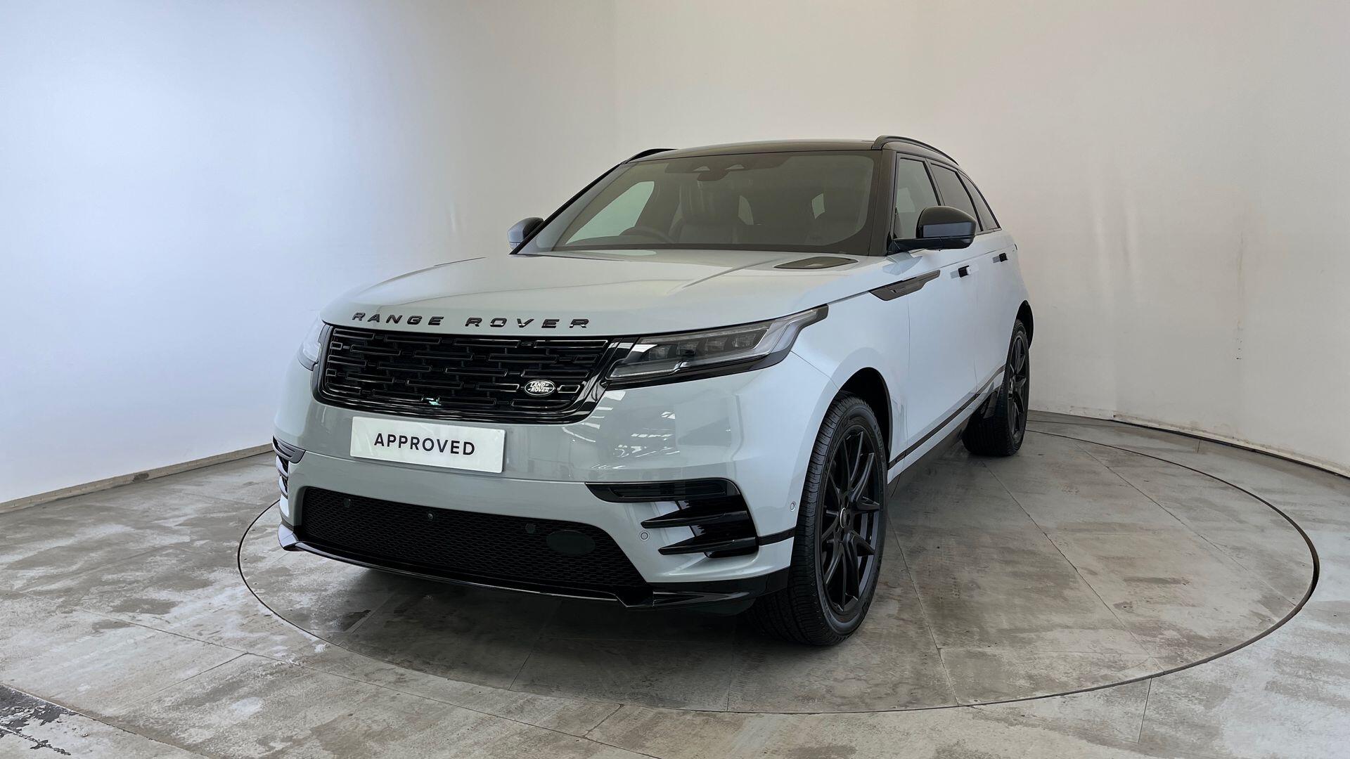 Land Rover Range Rover Velar view 31