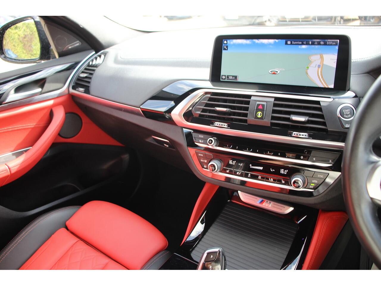 BMW X4 view 27