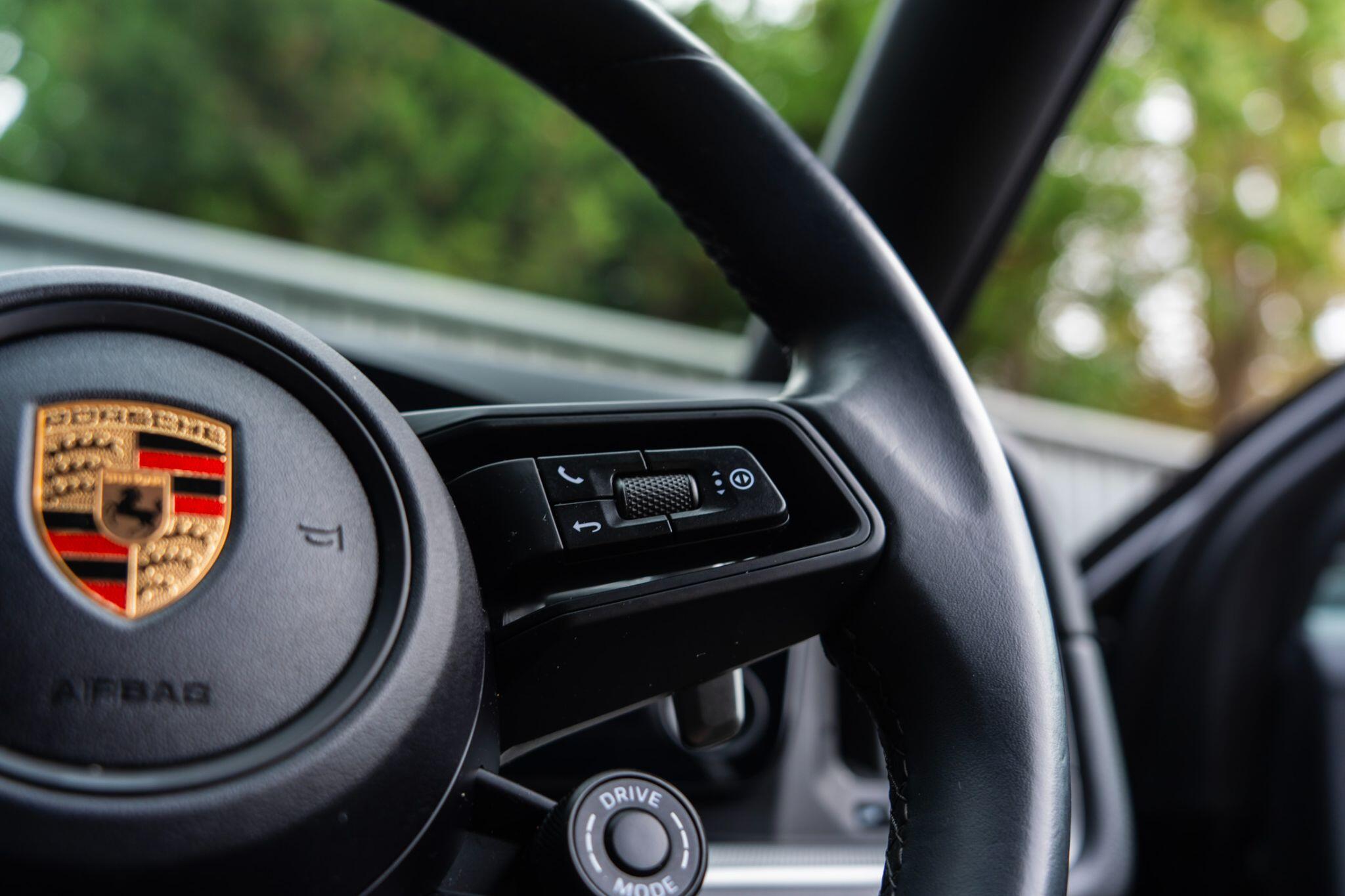 Porsche Cayenne view 53