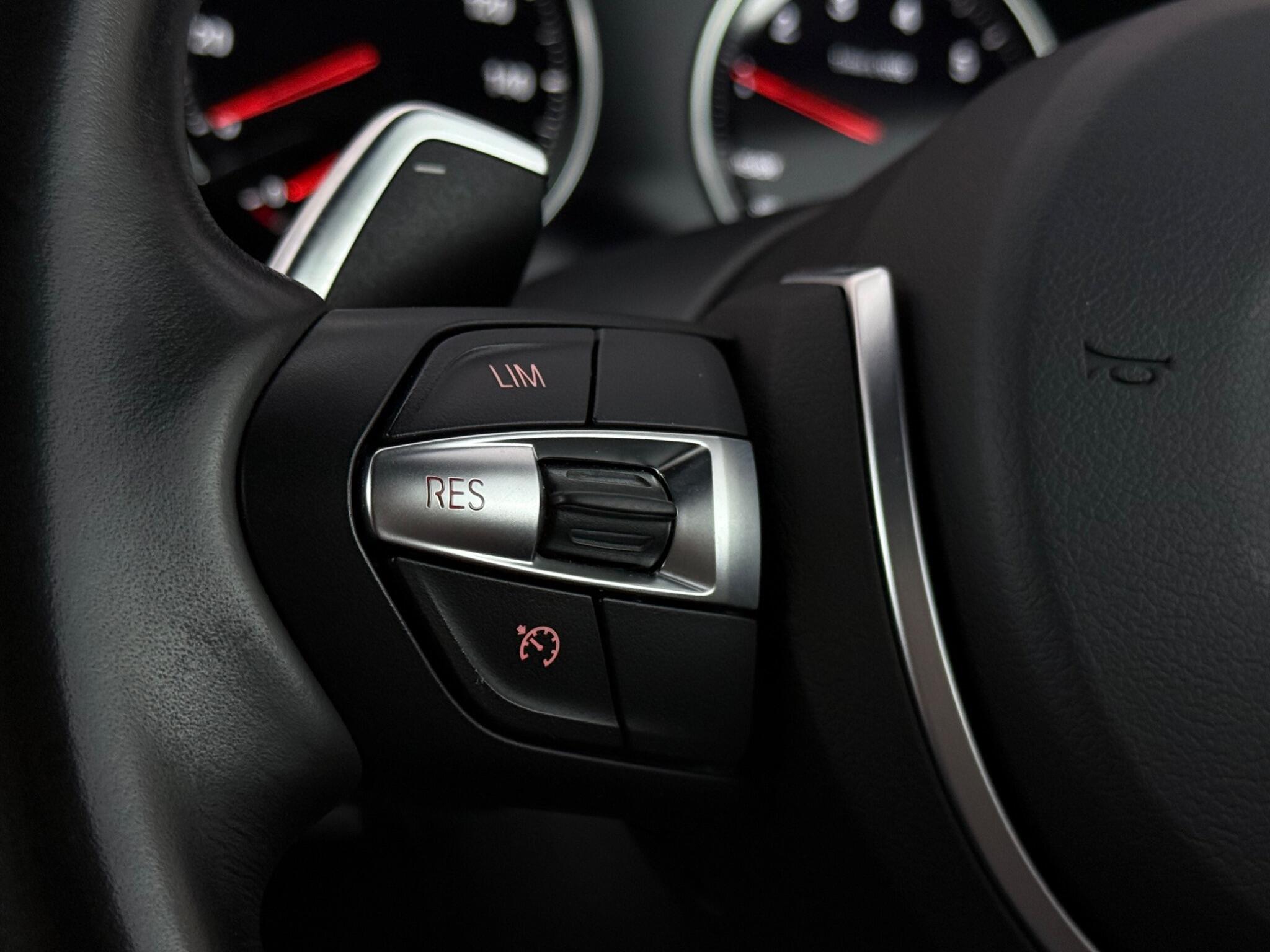 BMW 2 Series view 13