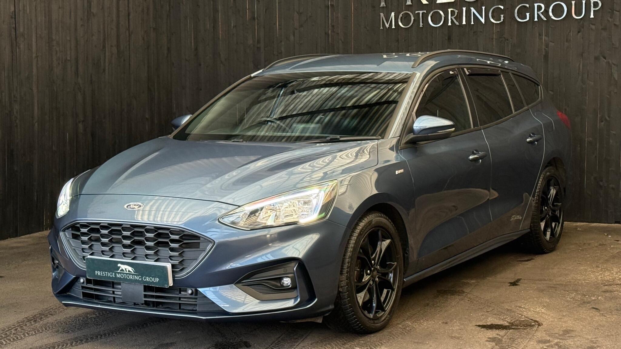 Ford Focus view 4