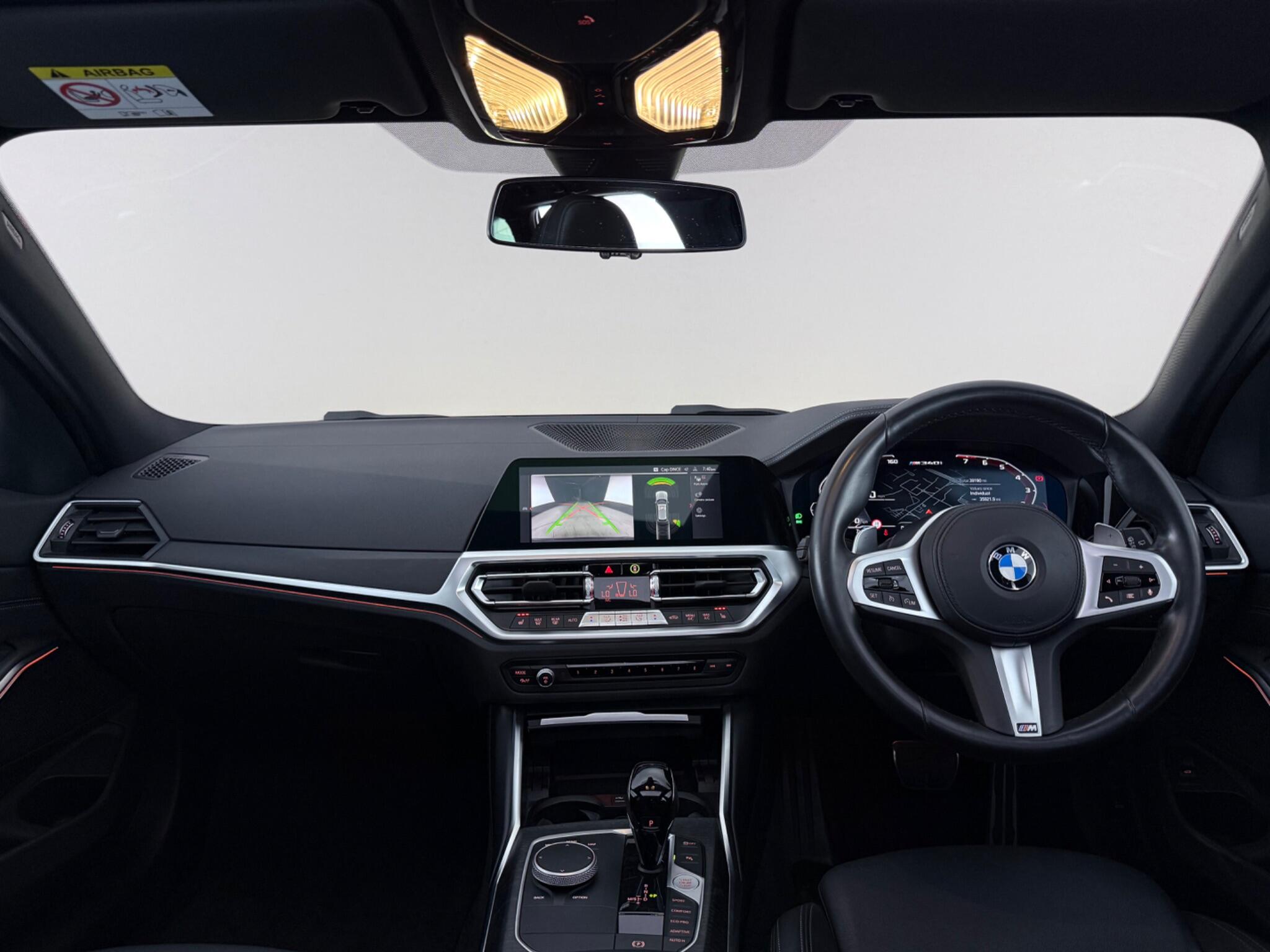 BMW 3 Series view 34