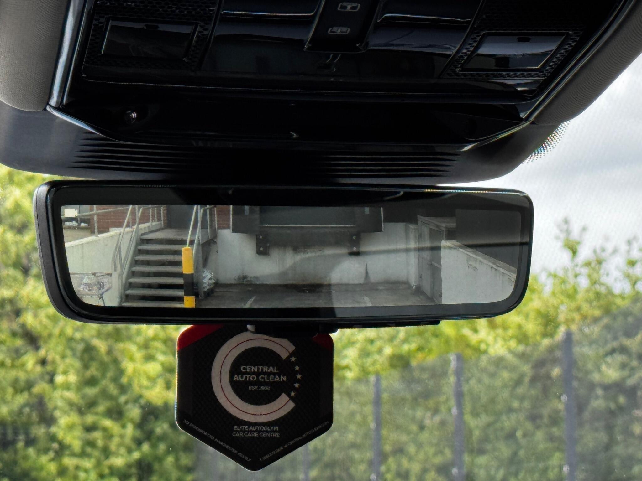 Land Rover Range Rover view 91