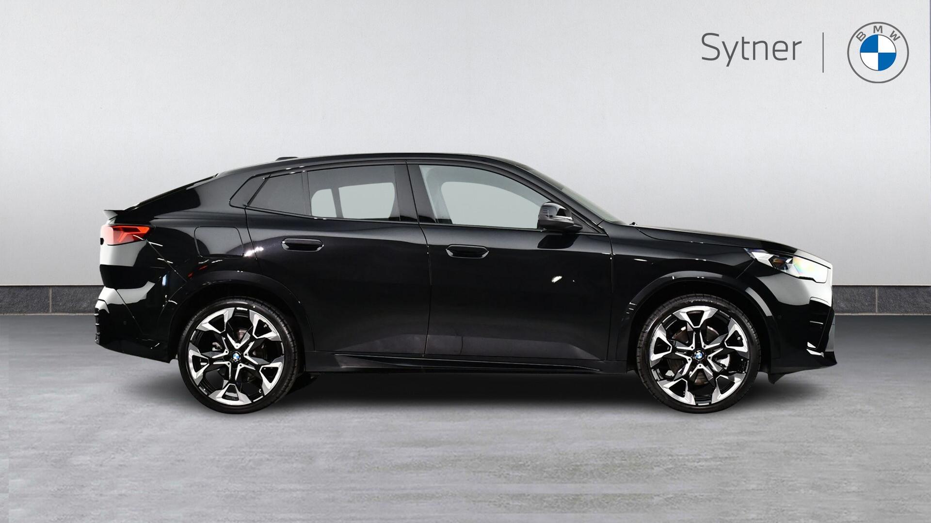 BMW X2 view 3