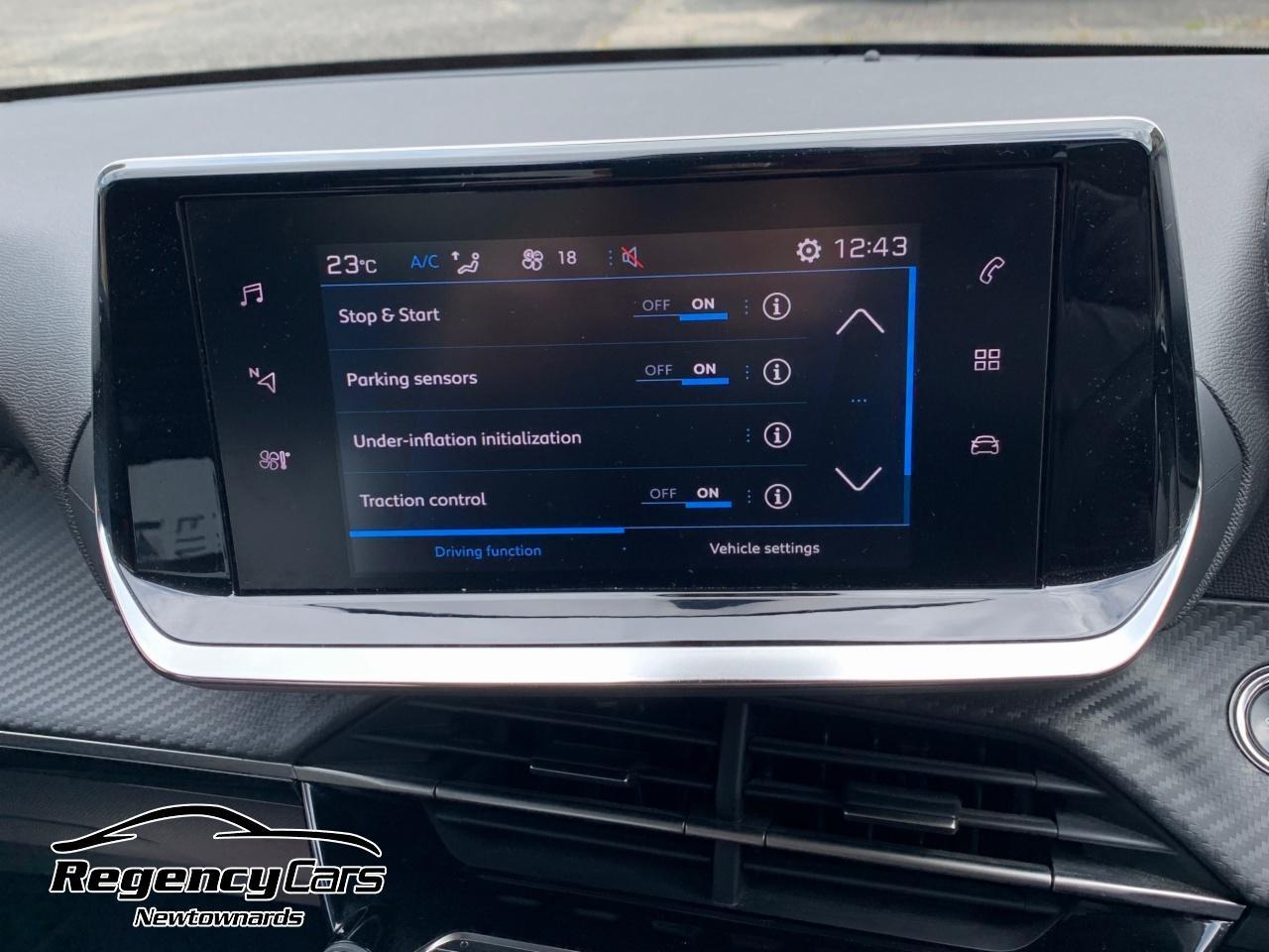 Peugeot 208 view 33
