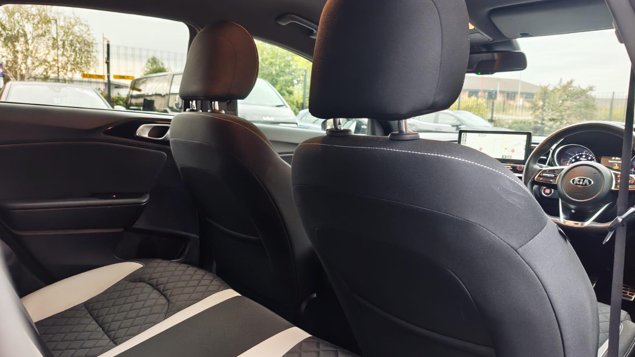 Kia Ceed view 21