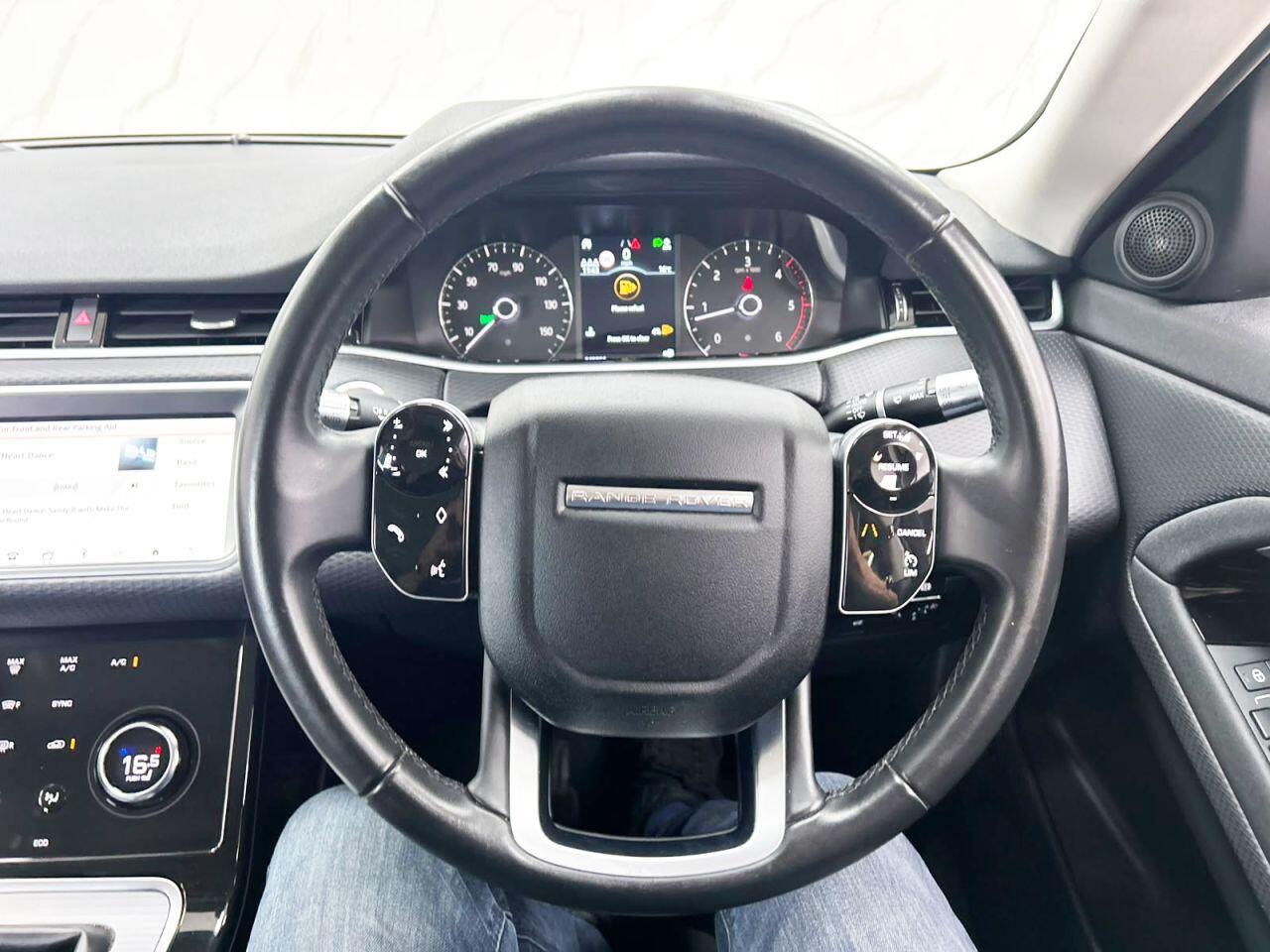 Land Rover Range Rover Evoque view 19
