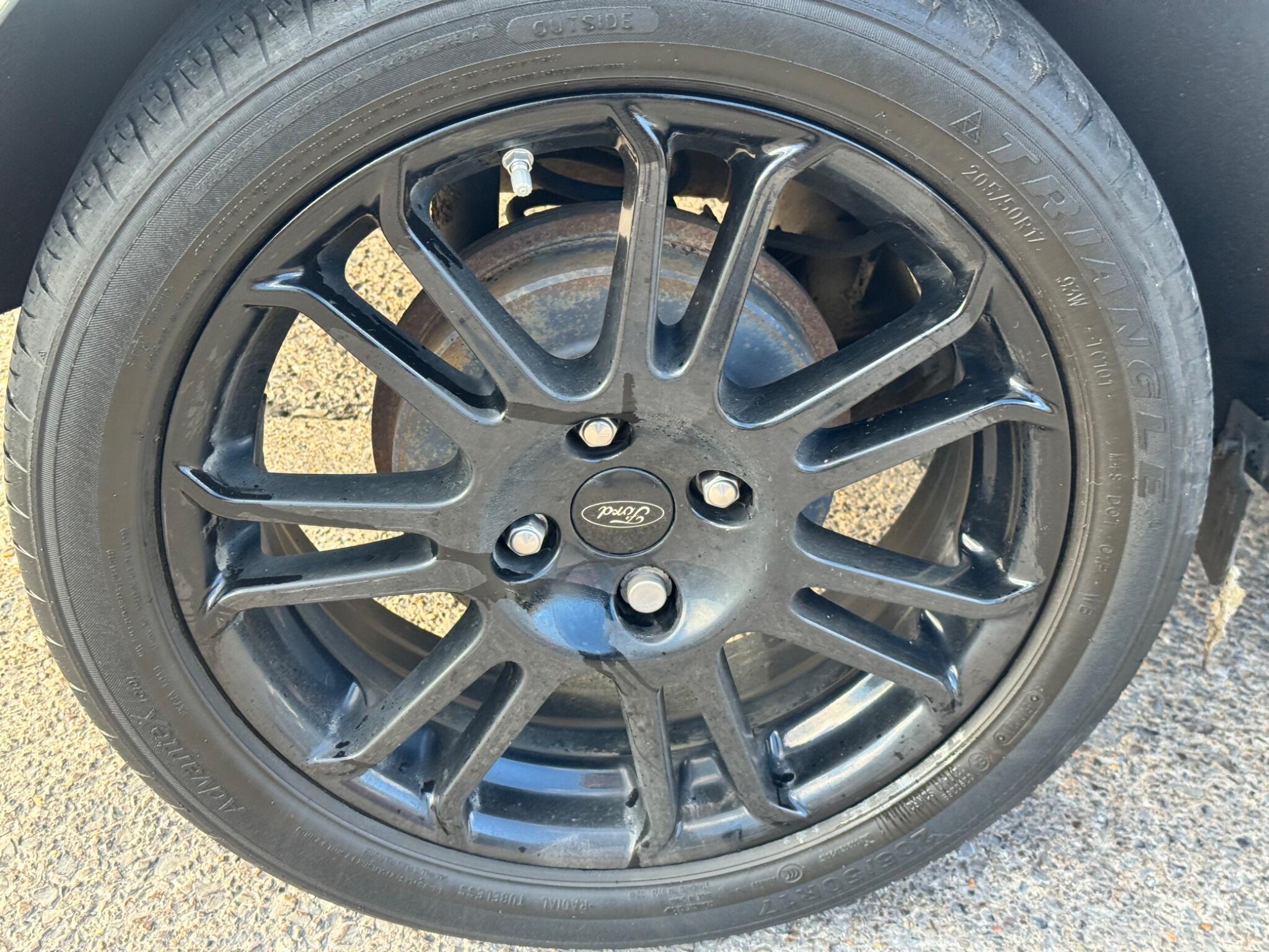 Ford Ecosport view 40