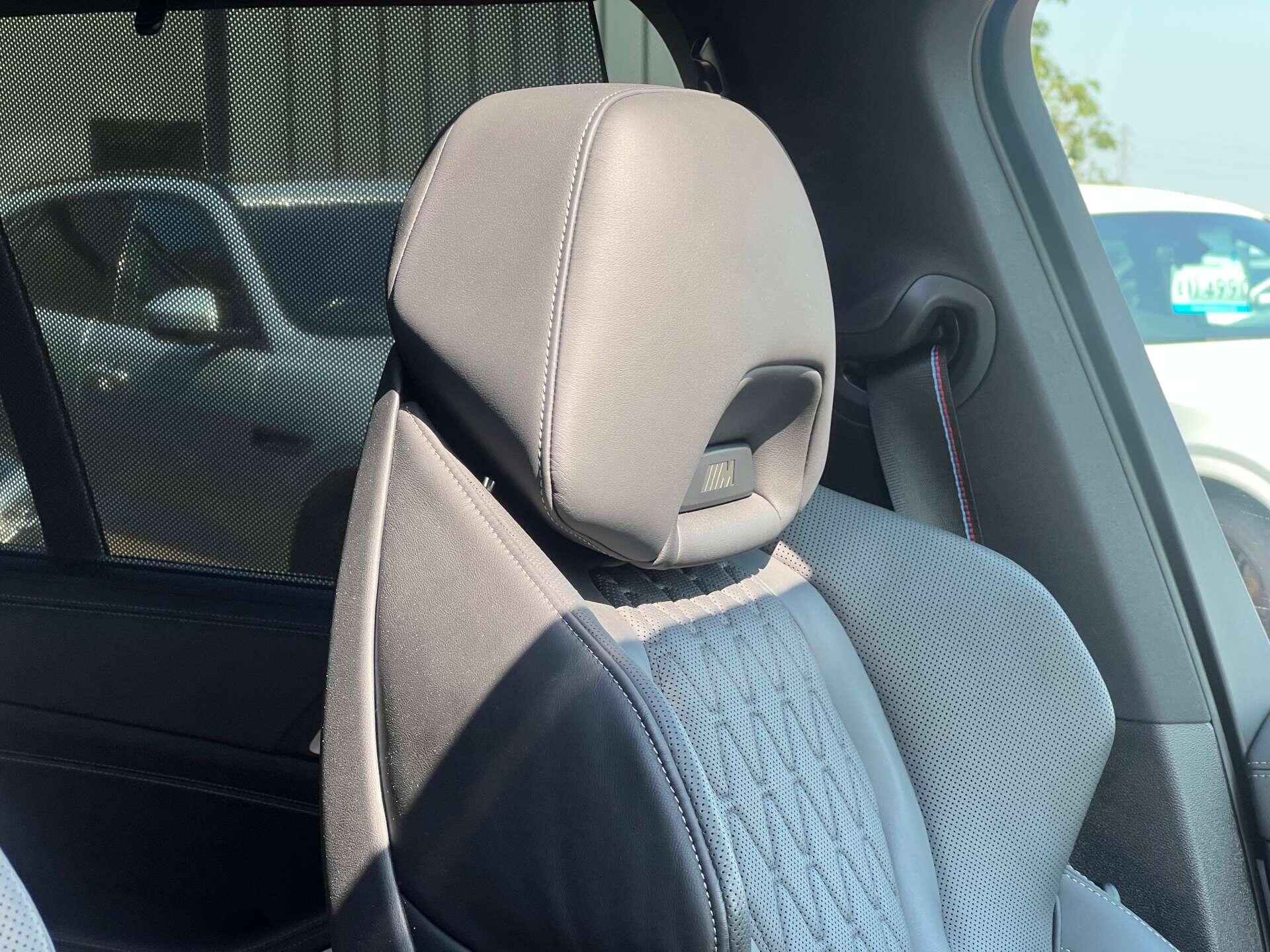 BMW X5 view 21