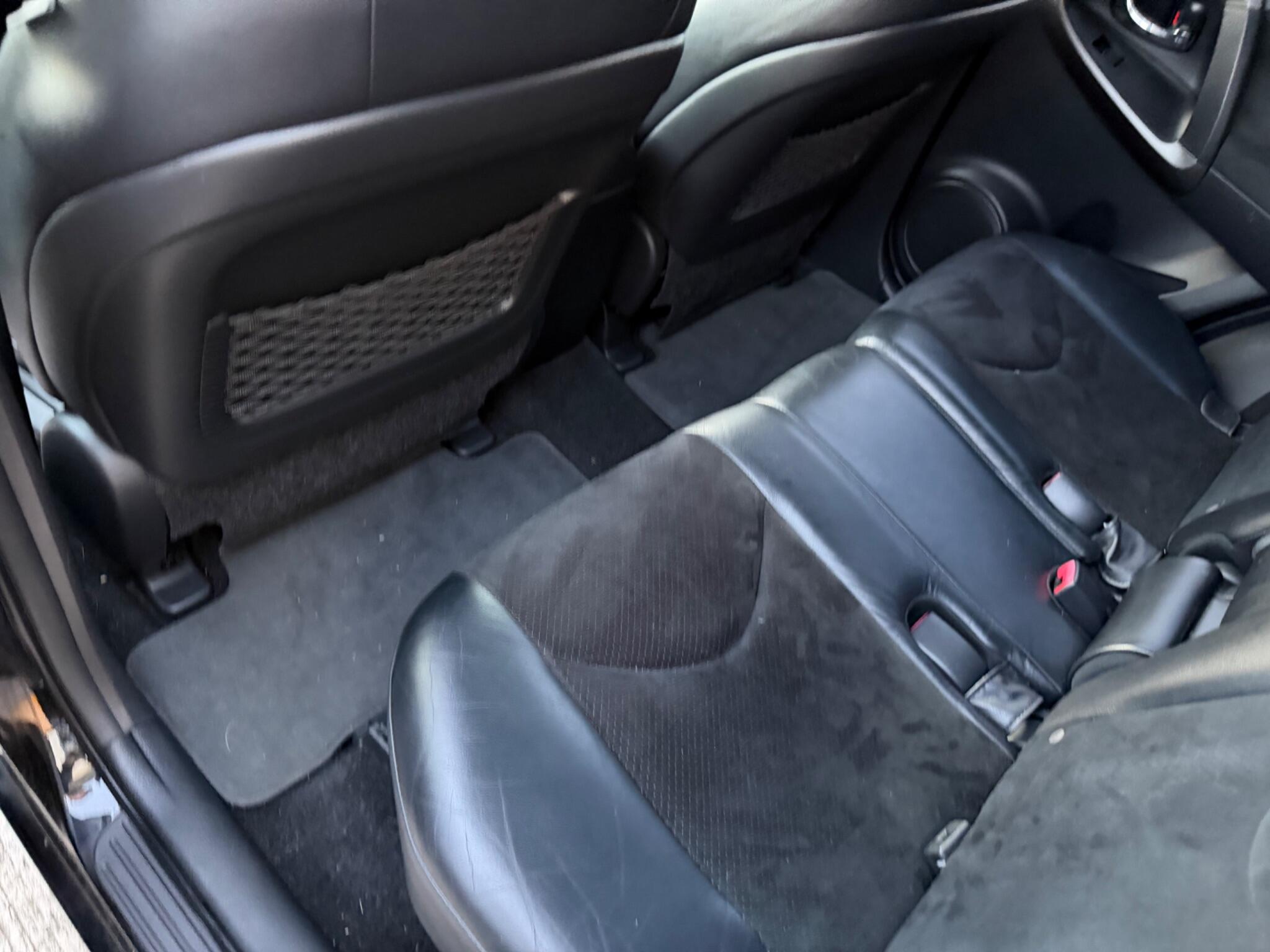 Toyota Rav4 view 71