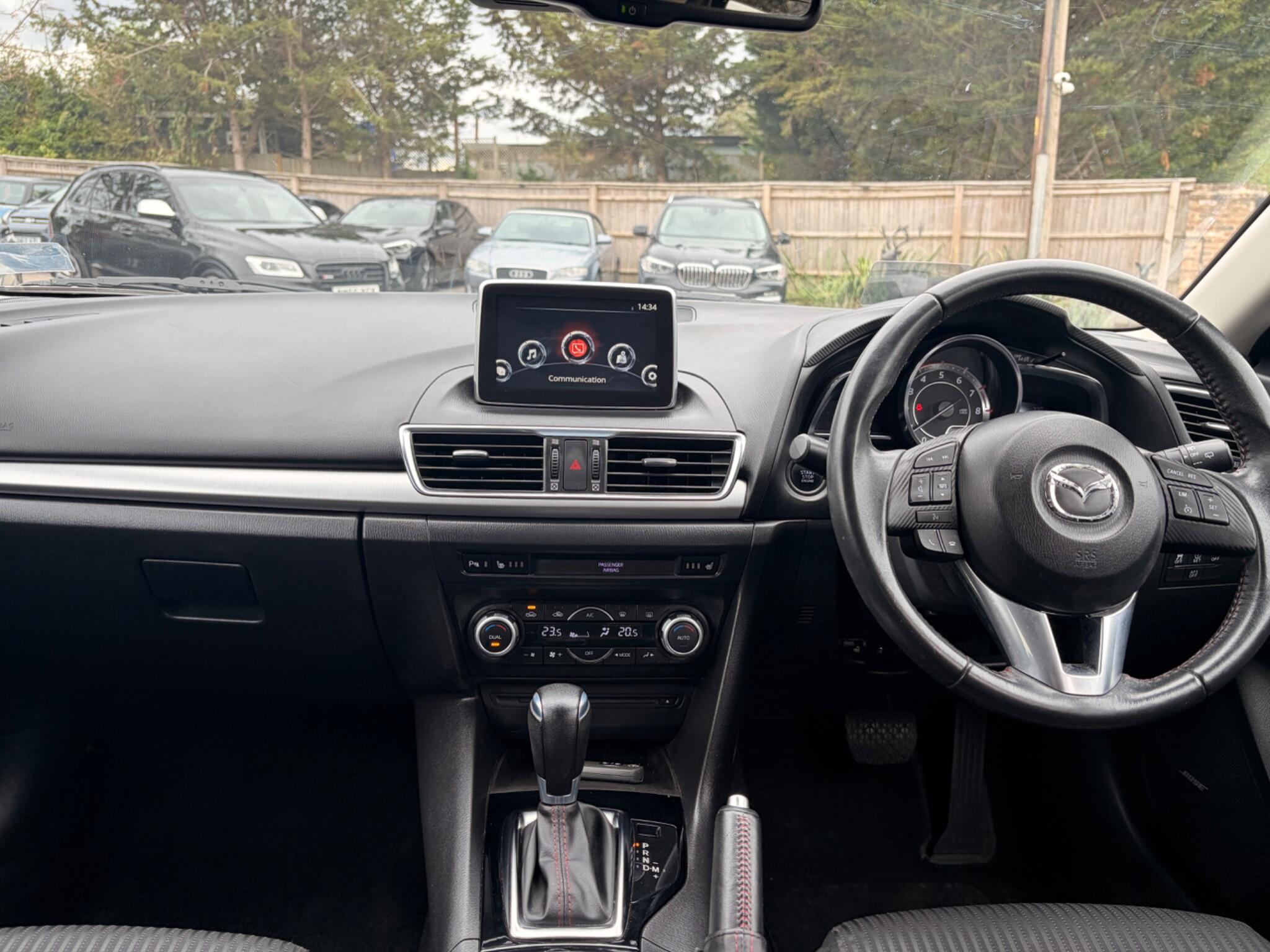 Mazda Skyactiv-G view 13
