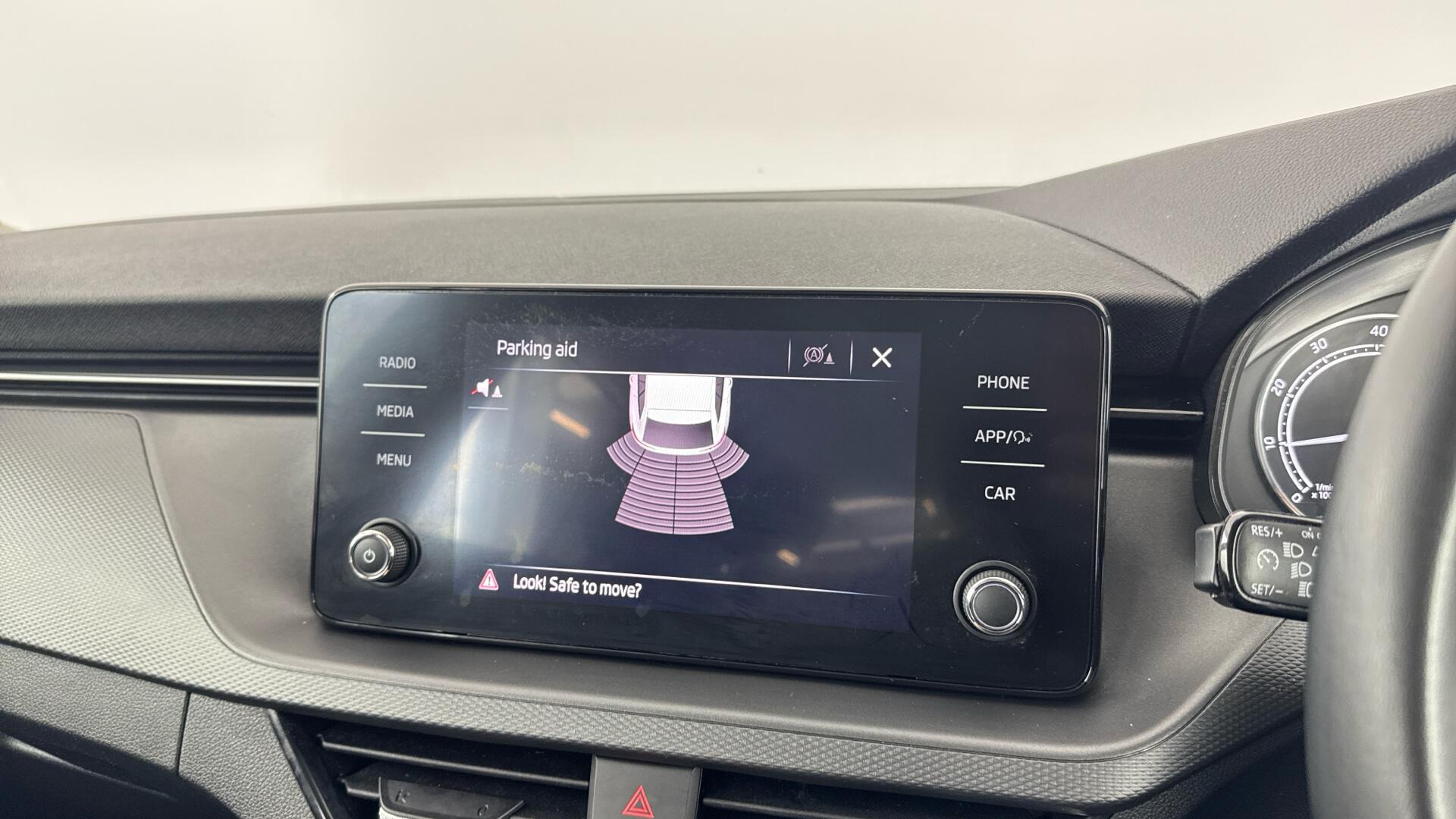 Skoda Scala view 42