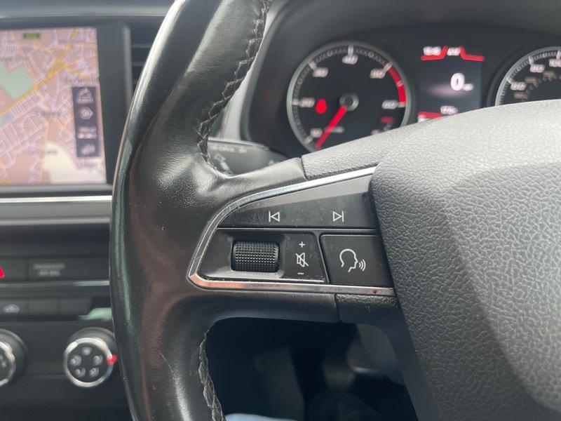 2019 SEAT Leon 1.6 TDI SE Dynamic Euro 6 (s/s) 5dr • 88,500 miles image 22