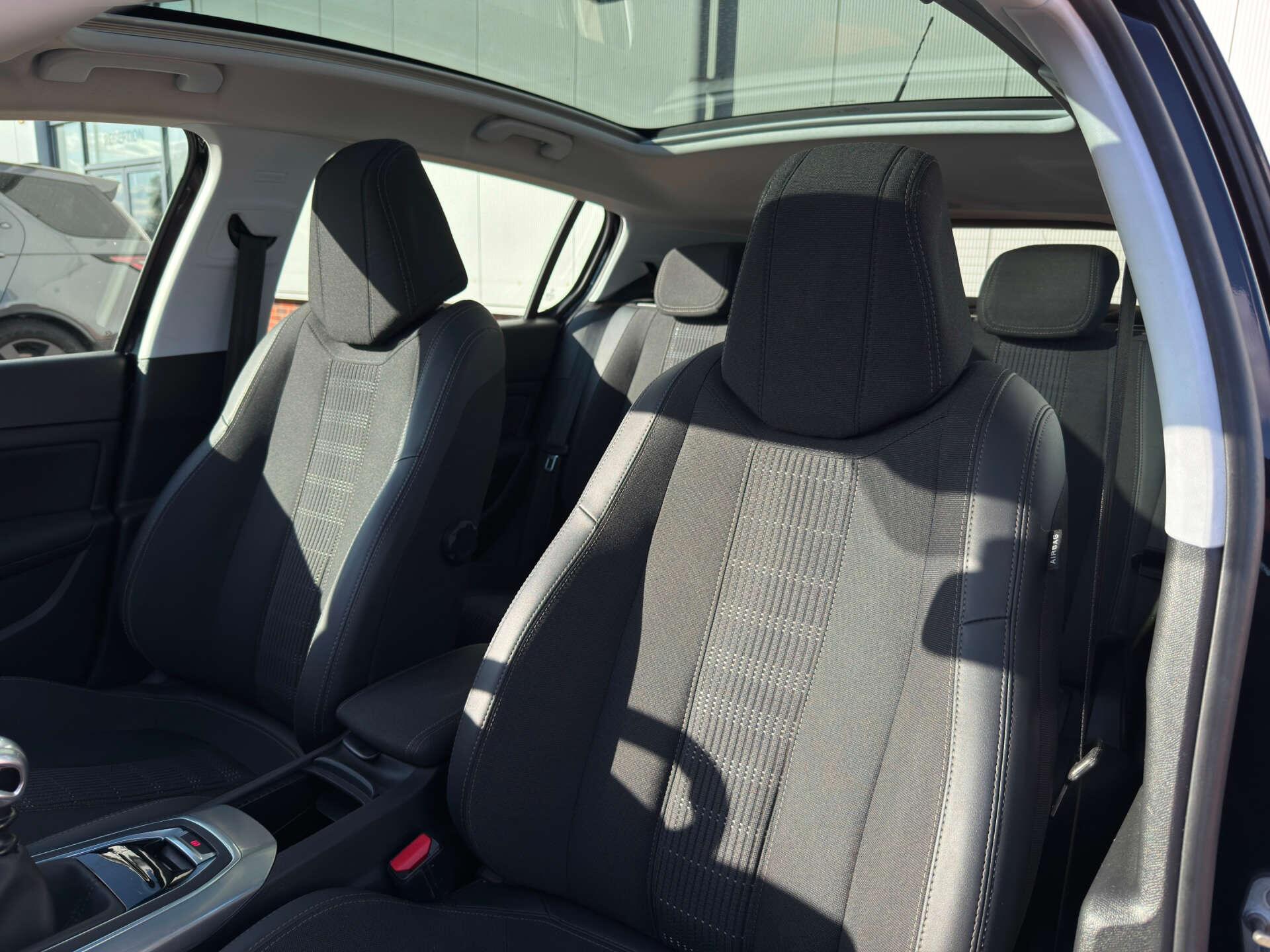 Peugeot 308 view 47