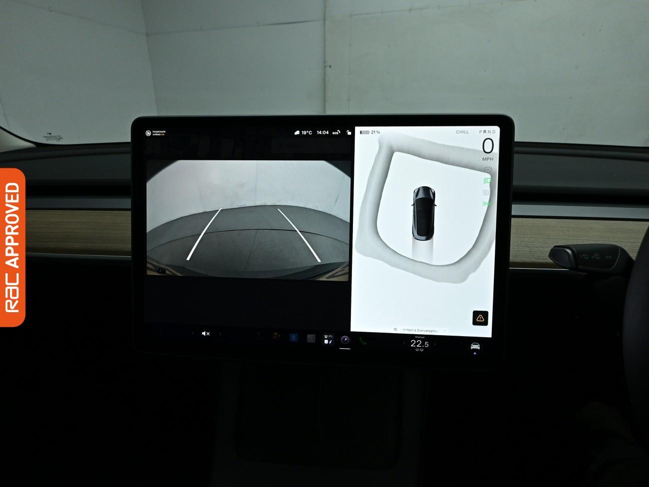 Tesla Model 3 view 19