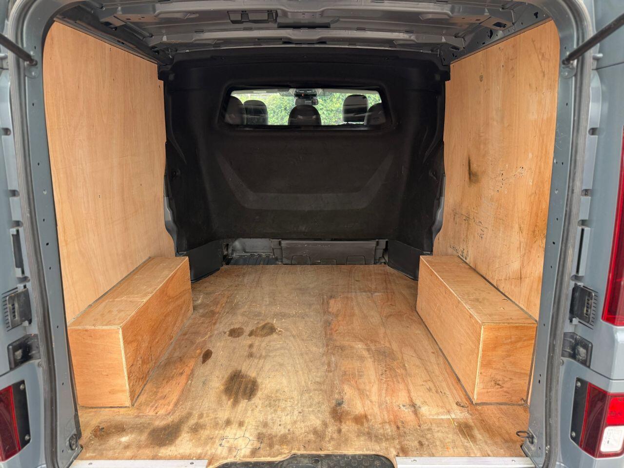 Renault Trafic view 42