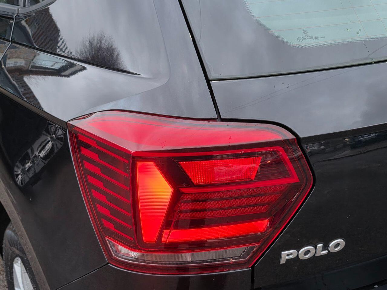 Volkswagen Polo view 22