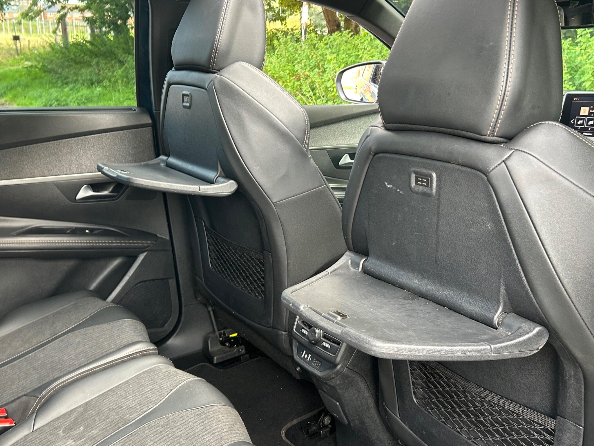 Peugeot 5008 view 25