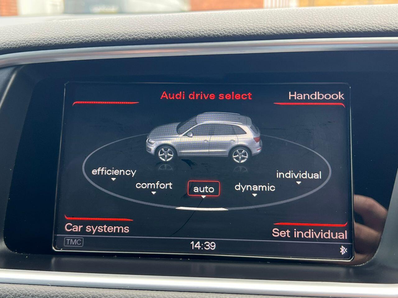 Audi Q5 view 27