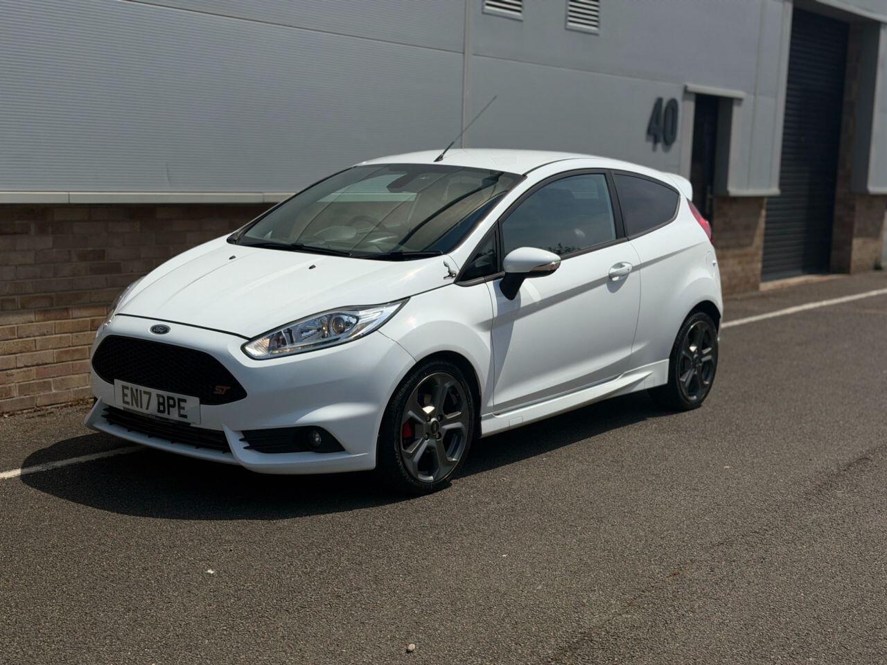 Ford Fiesta view 29