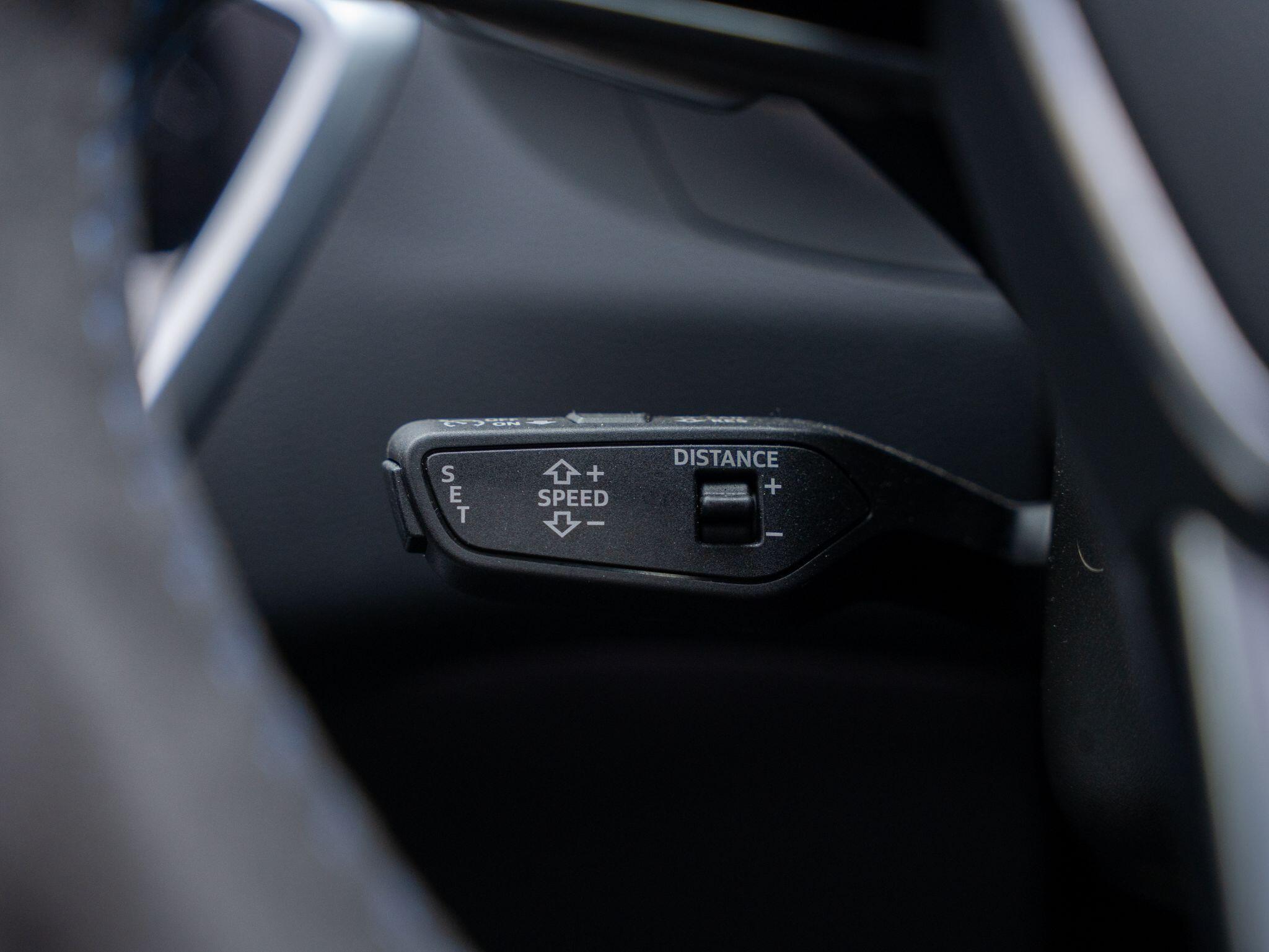 Audi RS6 view 32