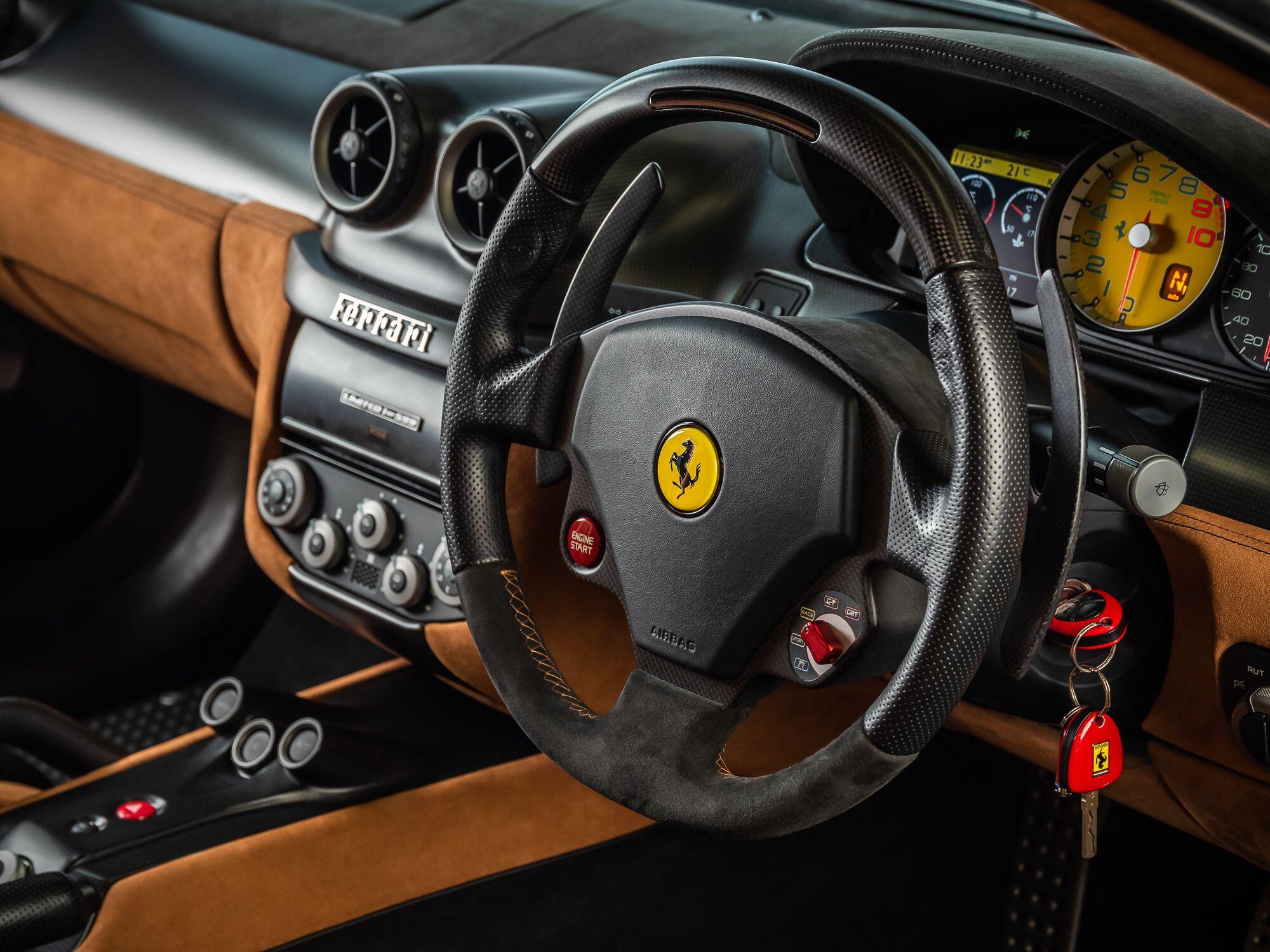 Ferrari 599 view 15