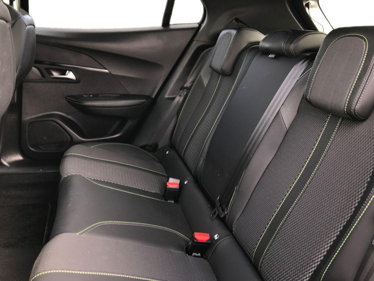 Peugeot 2008 view 7