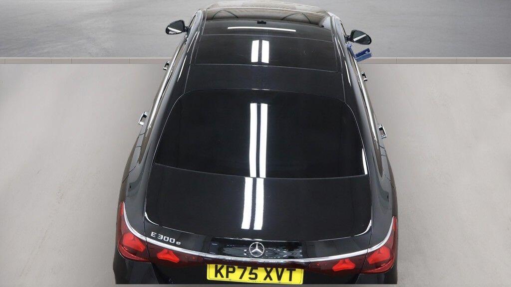 Mercedes-Benz E-Class view 6