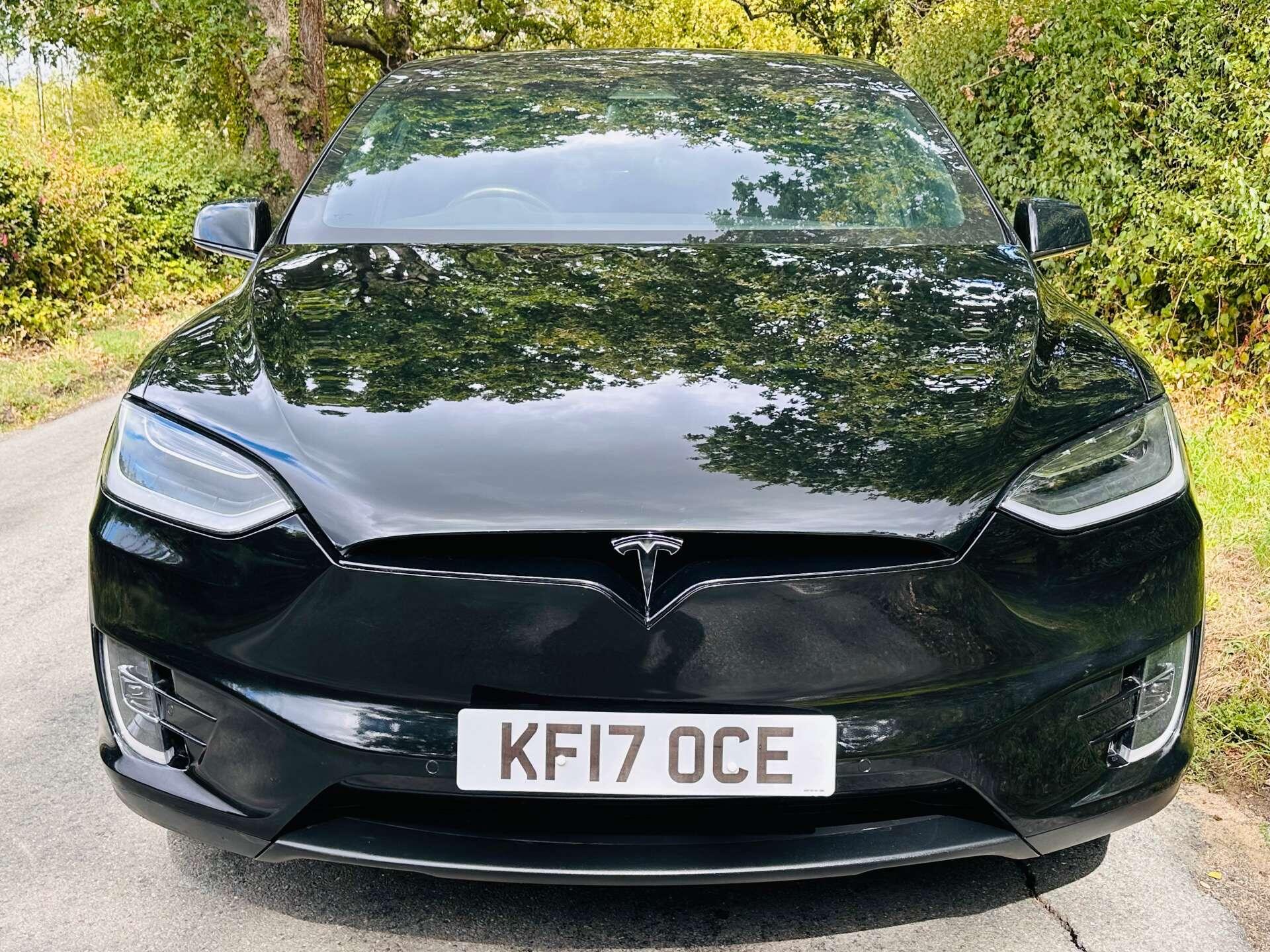 Tesla Model X view 3