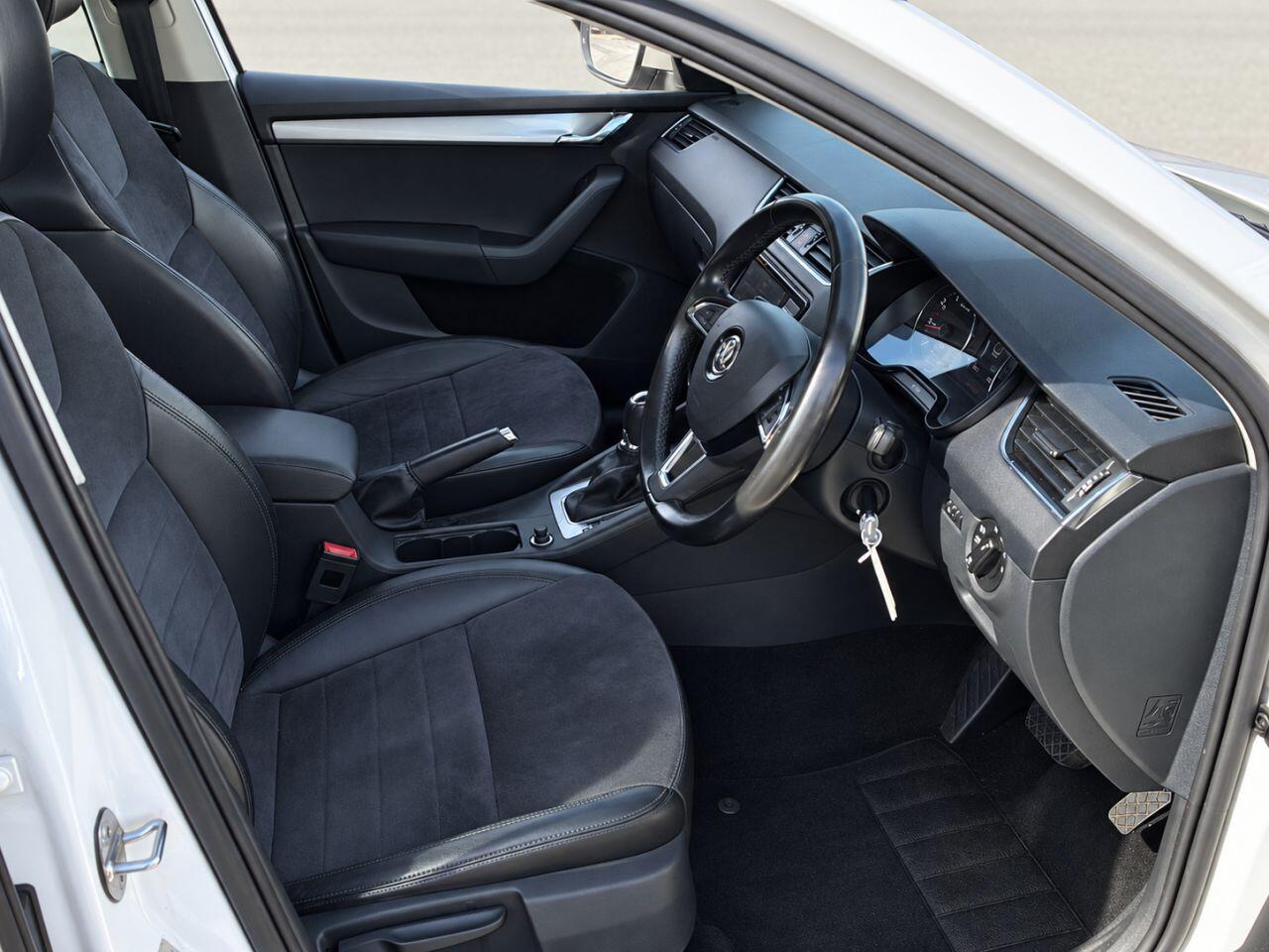 Skoda Octavia view 2