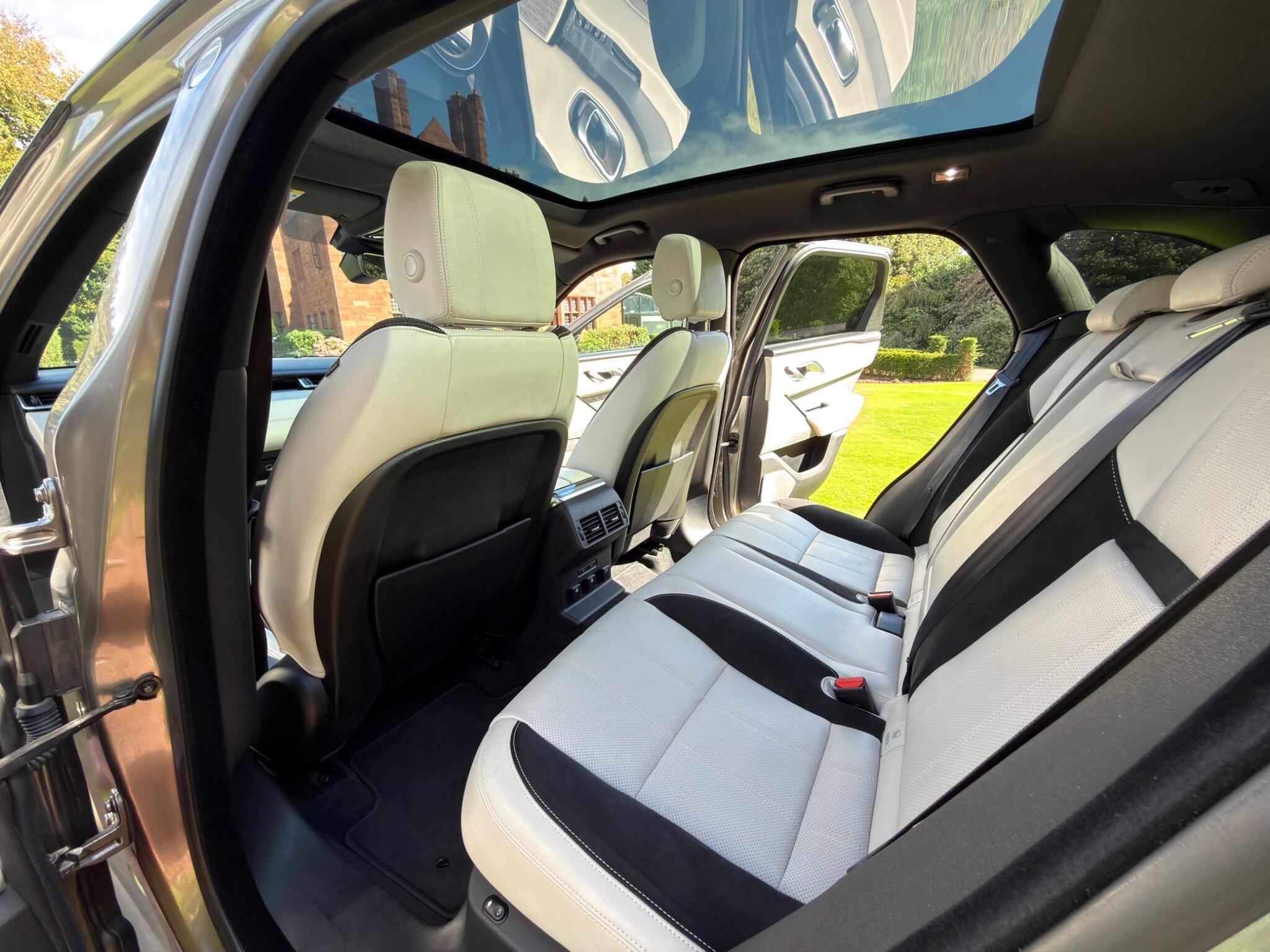Land Rover Range Rover Velar view 26